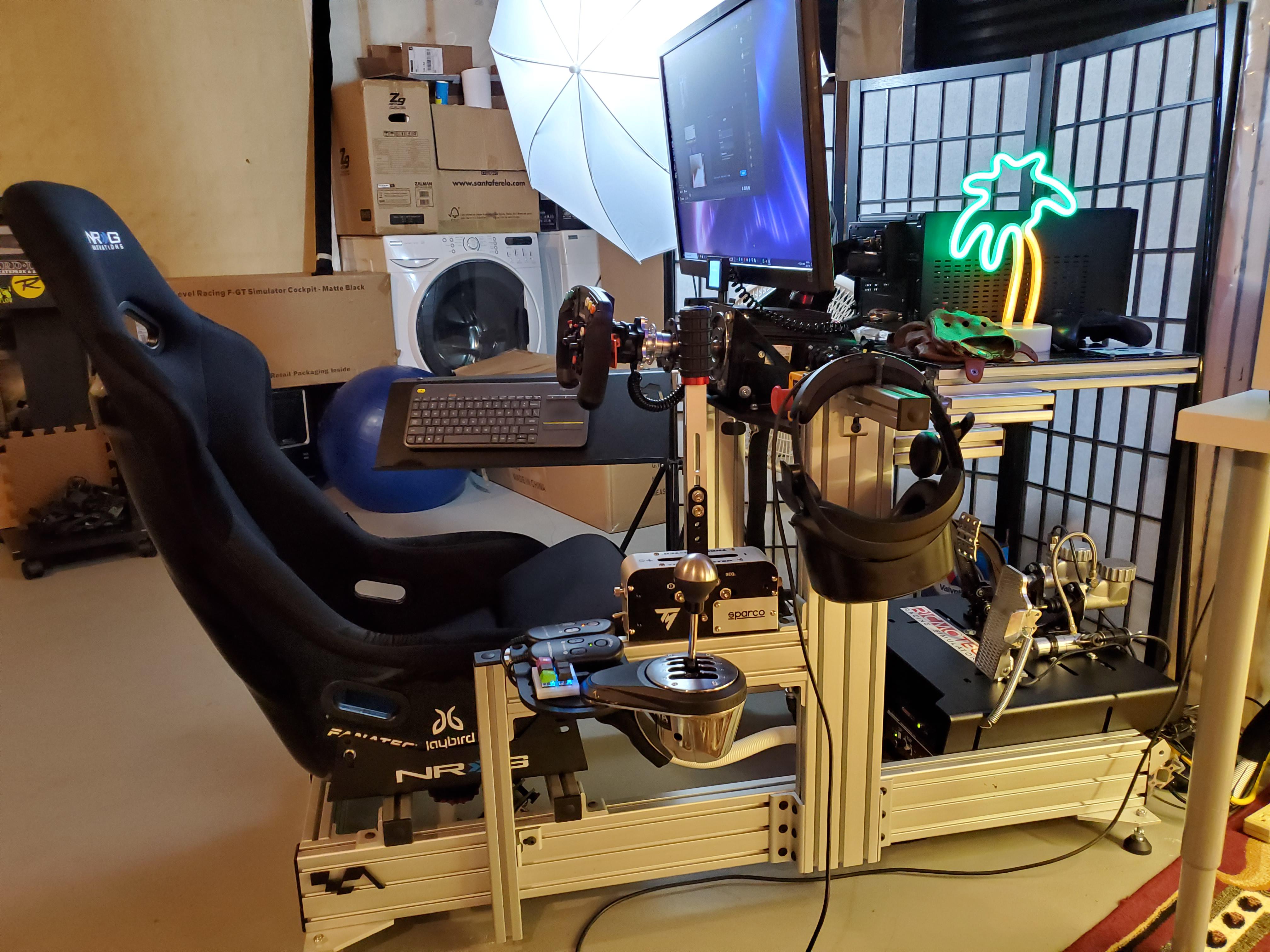 Finally finished cable managing my rig , and now I can just race r