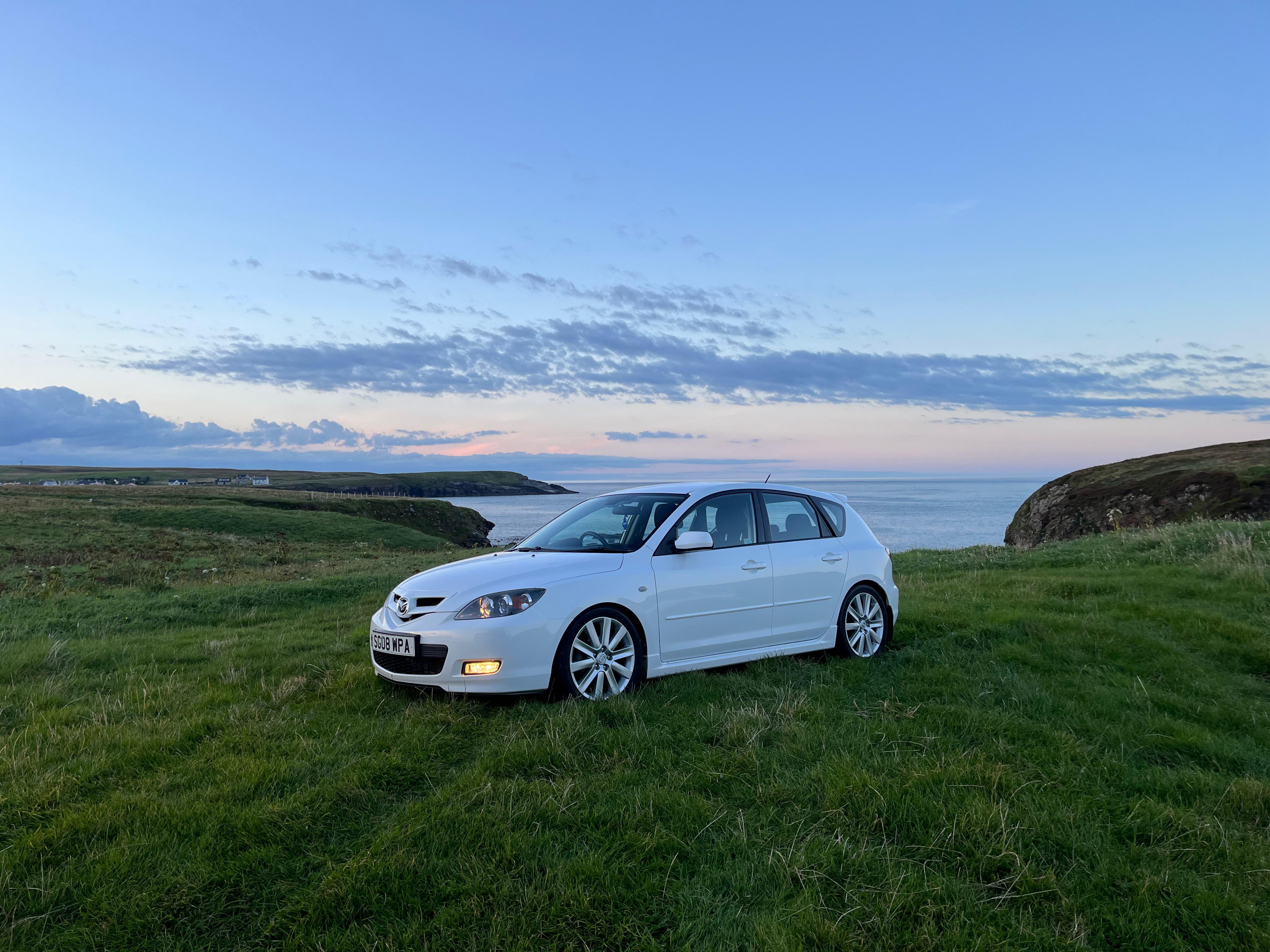 My Mazda 3 Gen 1 in pearl white : r/mazda