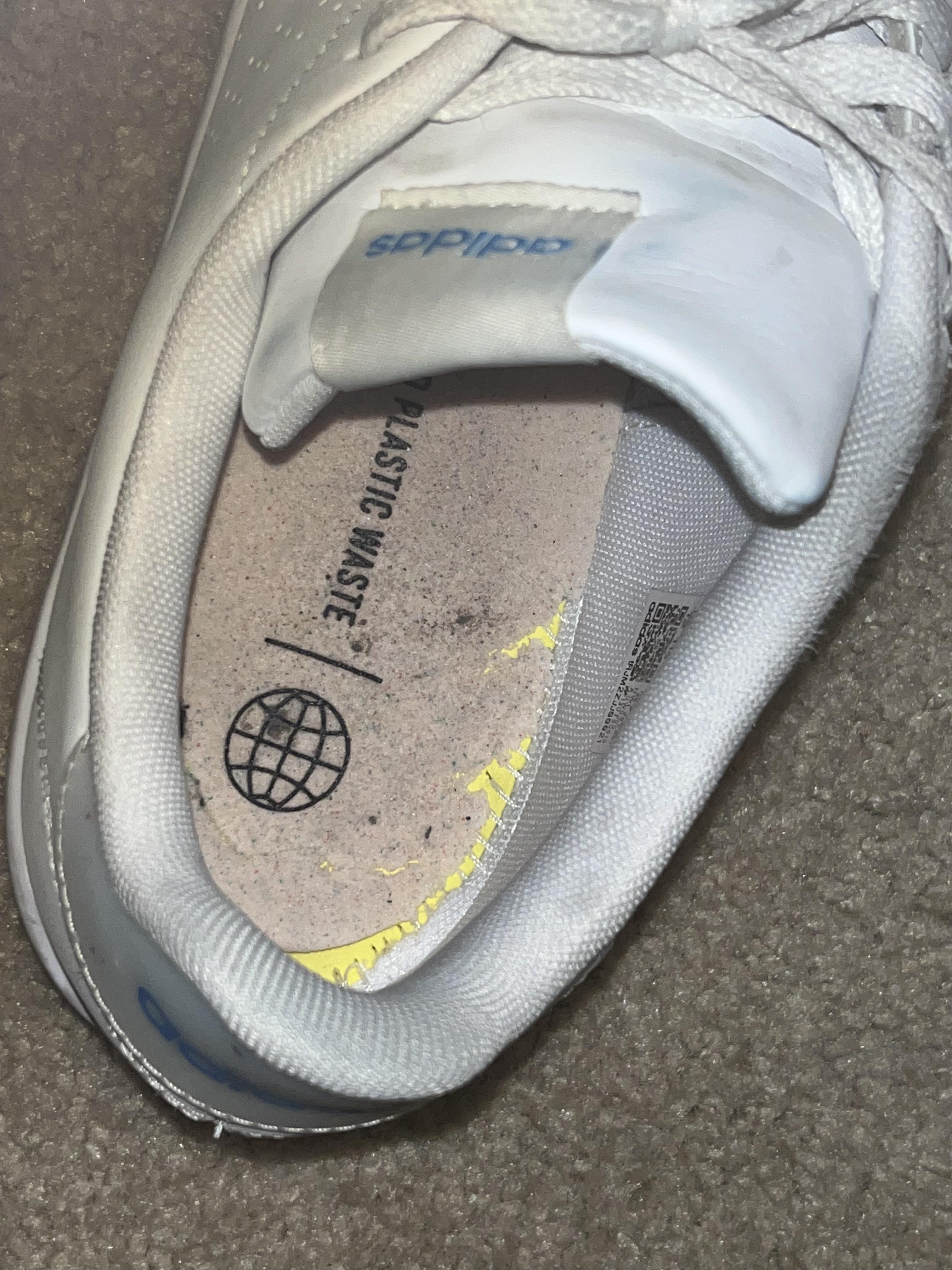 Adidas changed the insoles of my fav shoes, now they are disintegrating