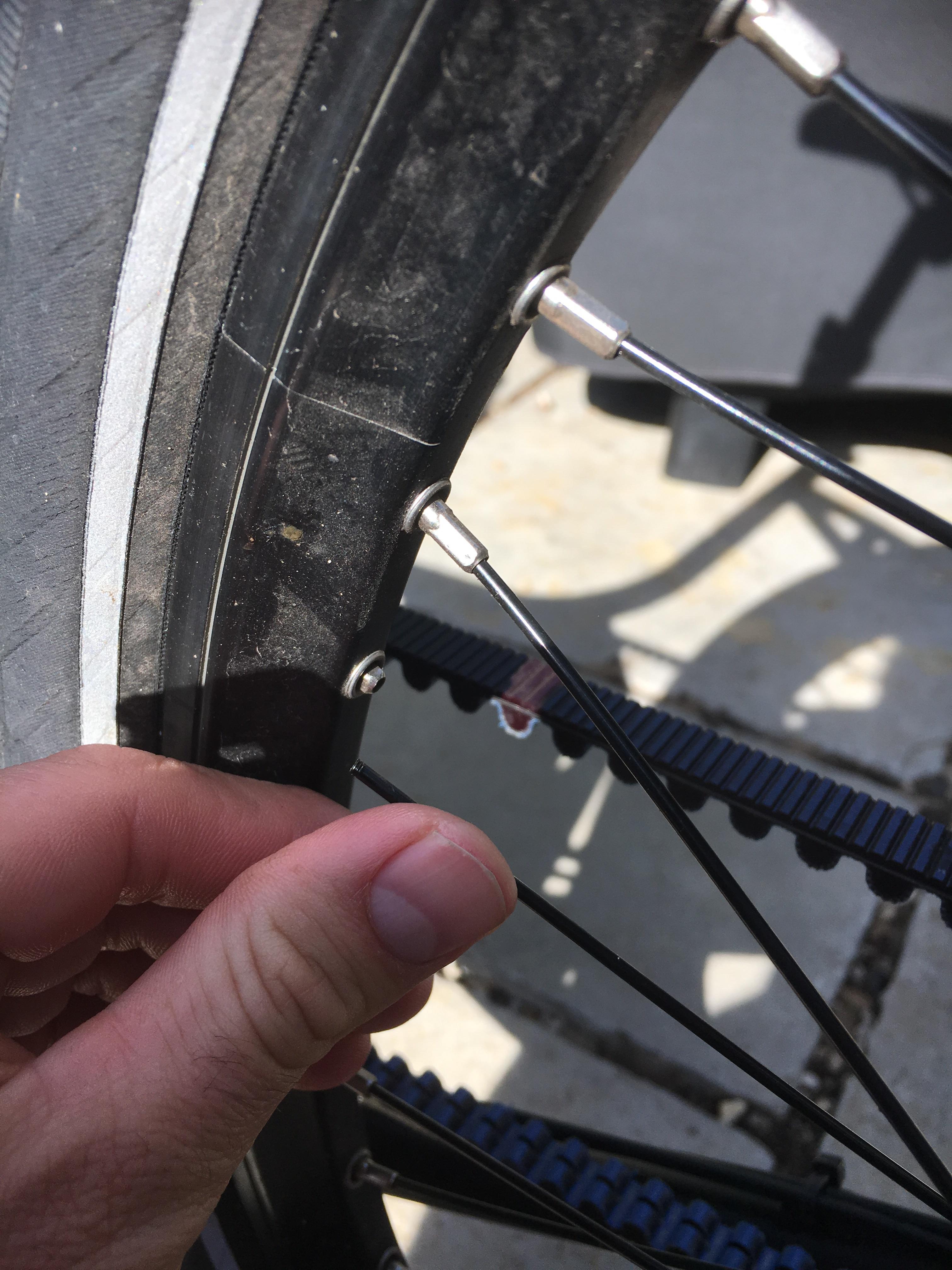 Any reason why suddenly 4 spikes have broken. Wheel is new, only 250km