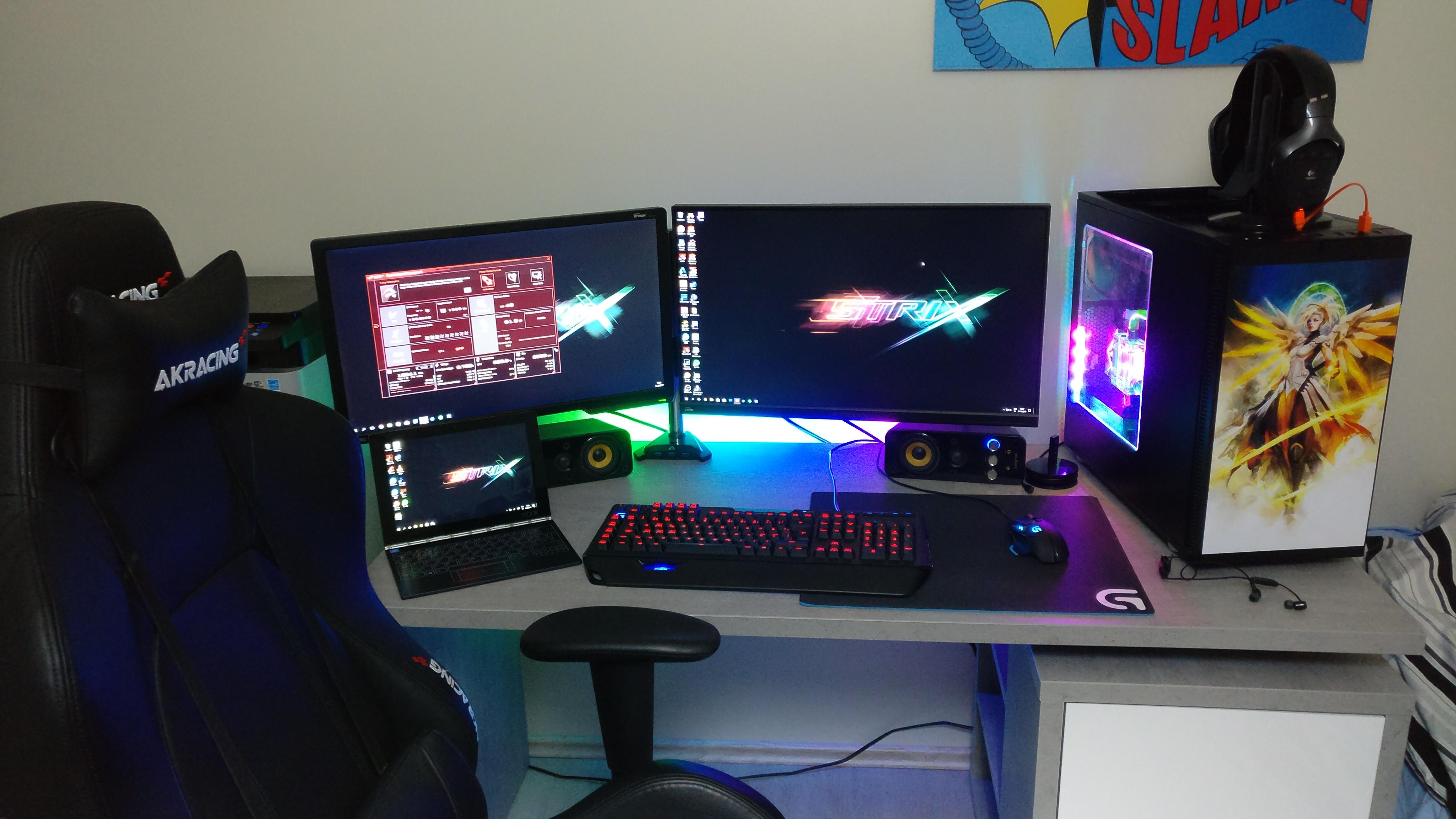 Since everyone else is sharing their college desktops, here is my