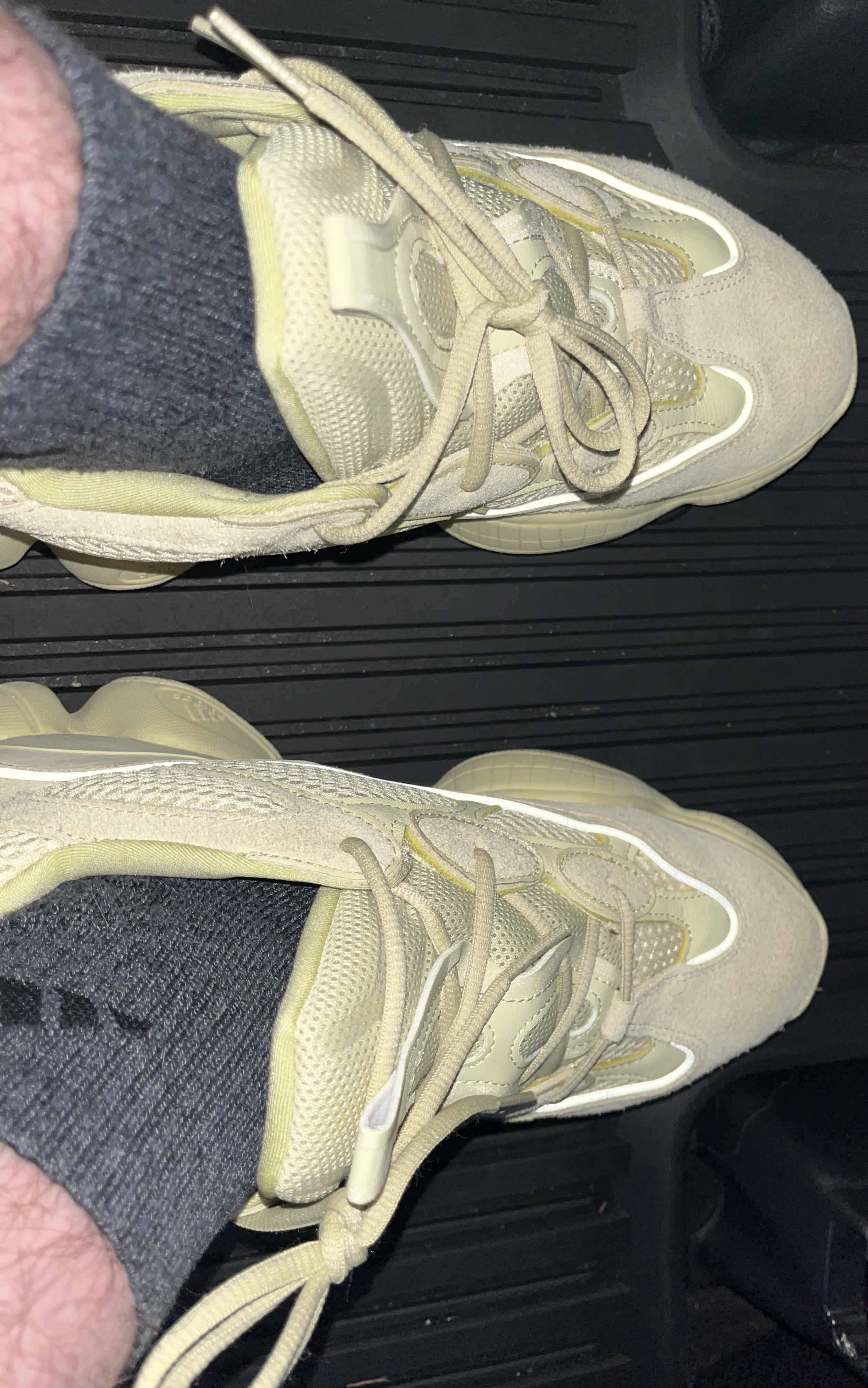 Don’t mind the socks r/yeezys