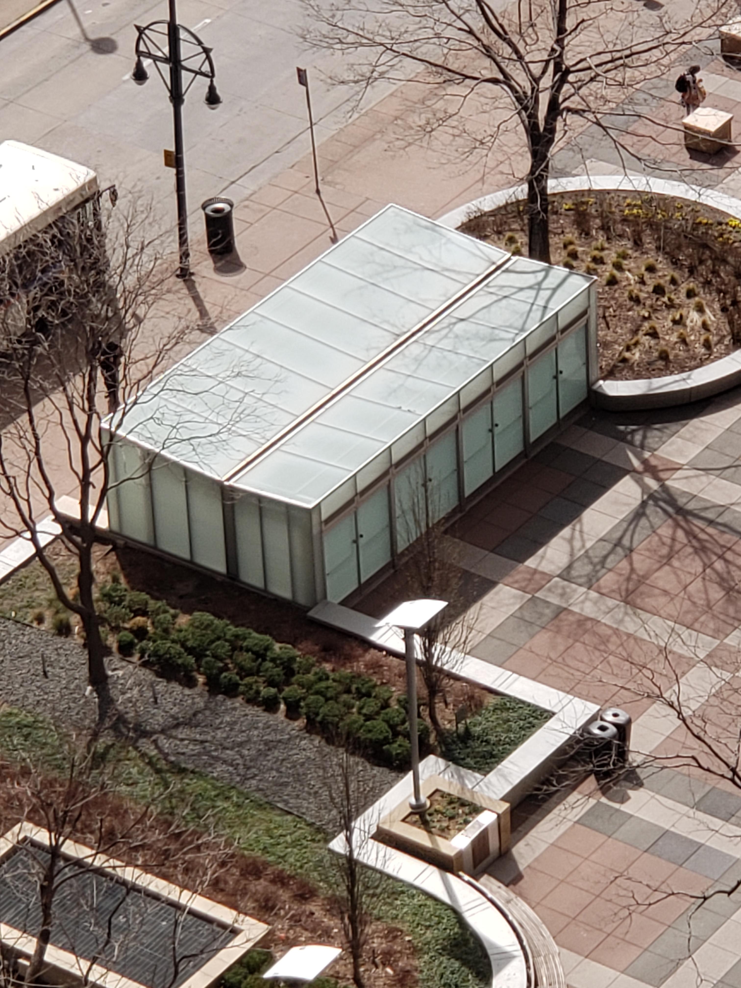 What are these glass buildings downtown denver, 17th and california r