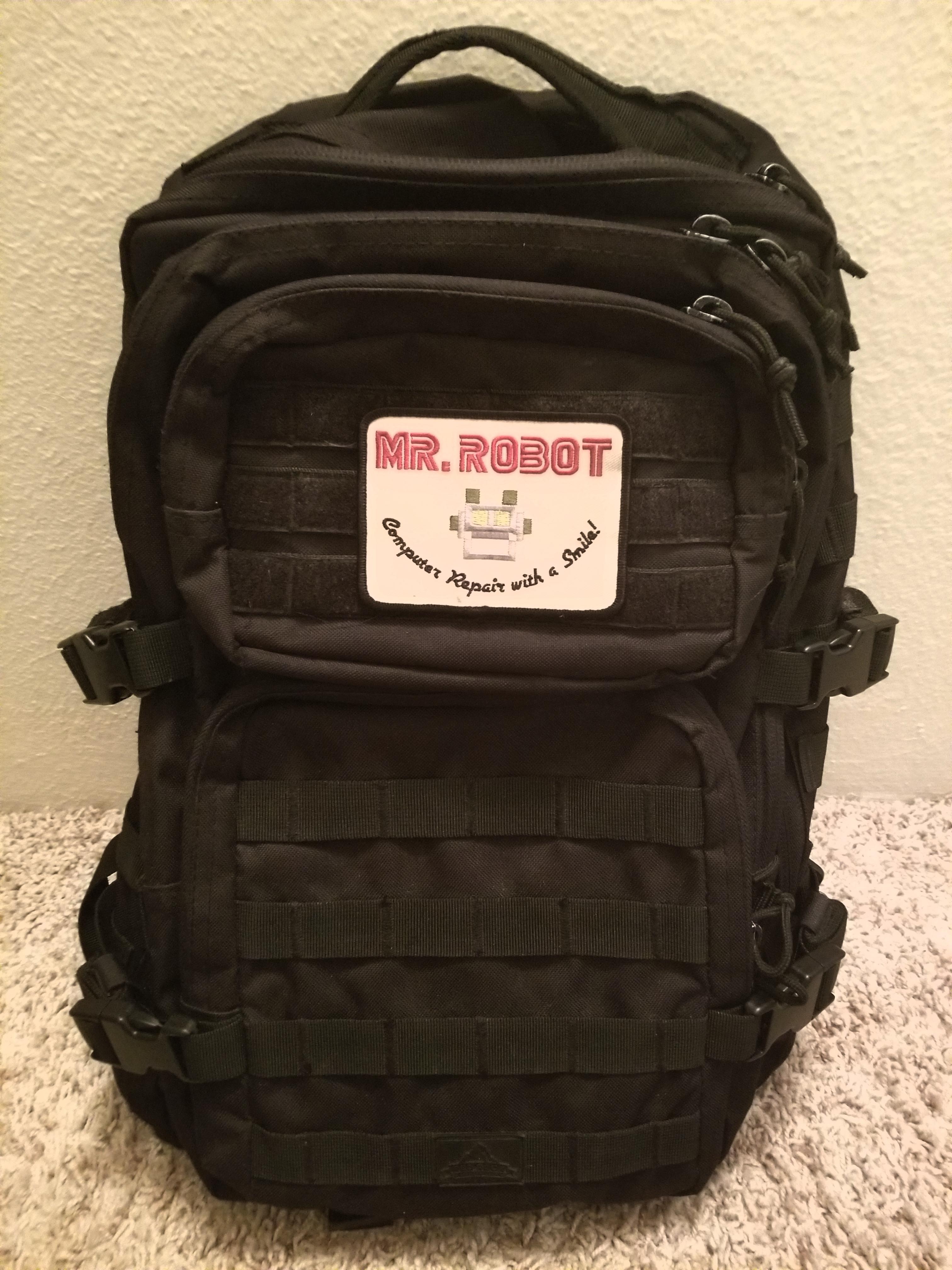 My work backpack, it's the closest I could find to Elliot's. r/MrRobot