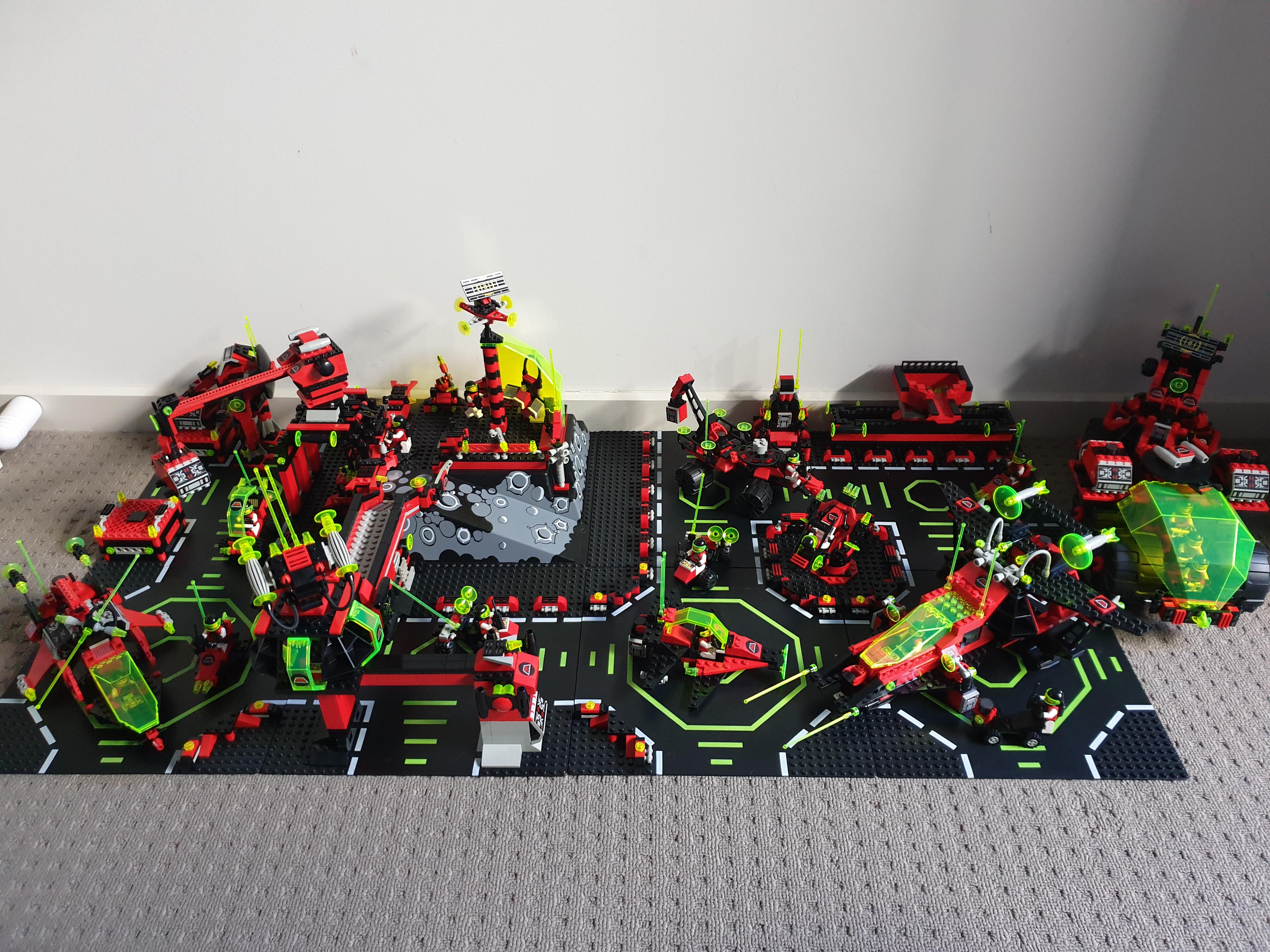 MTron collection w/ MOC Base r/lego