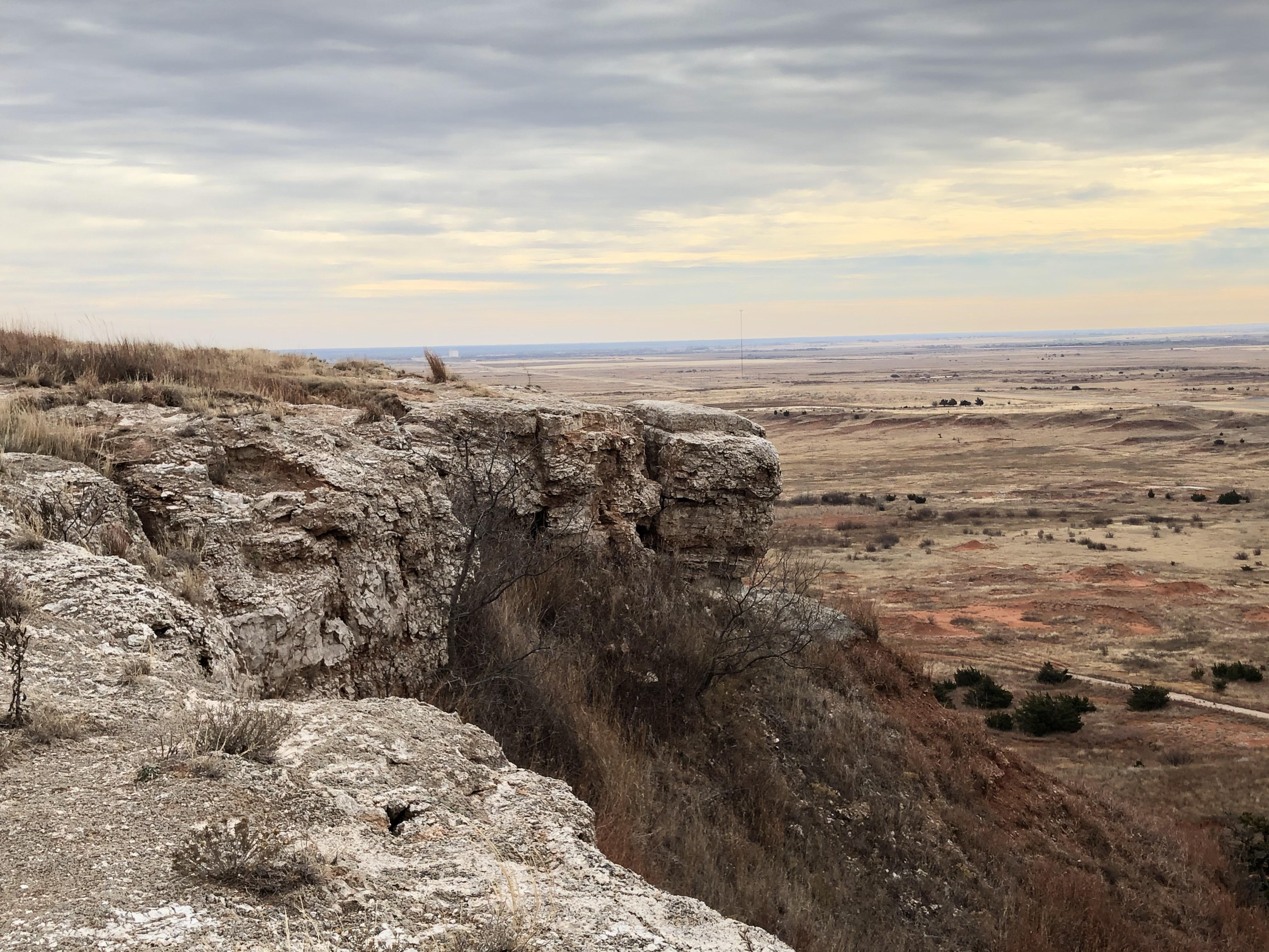 A view from Cathedral Mountain at Gloss Mountain State Park. r/oklahoma