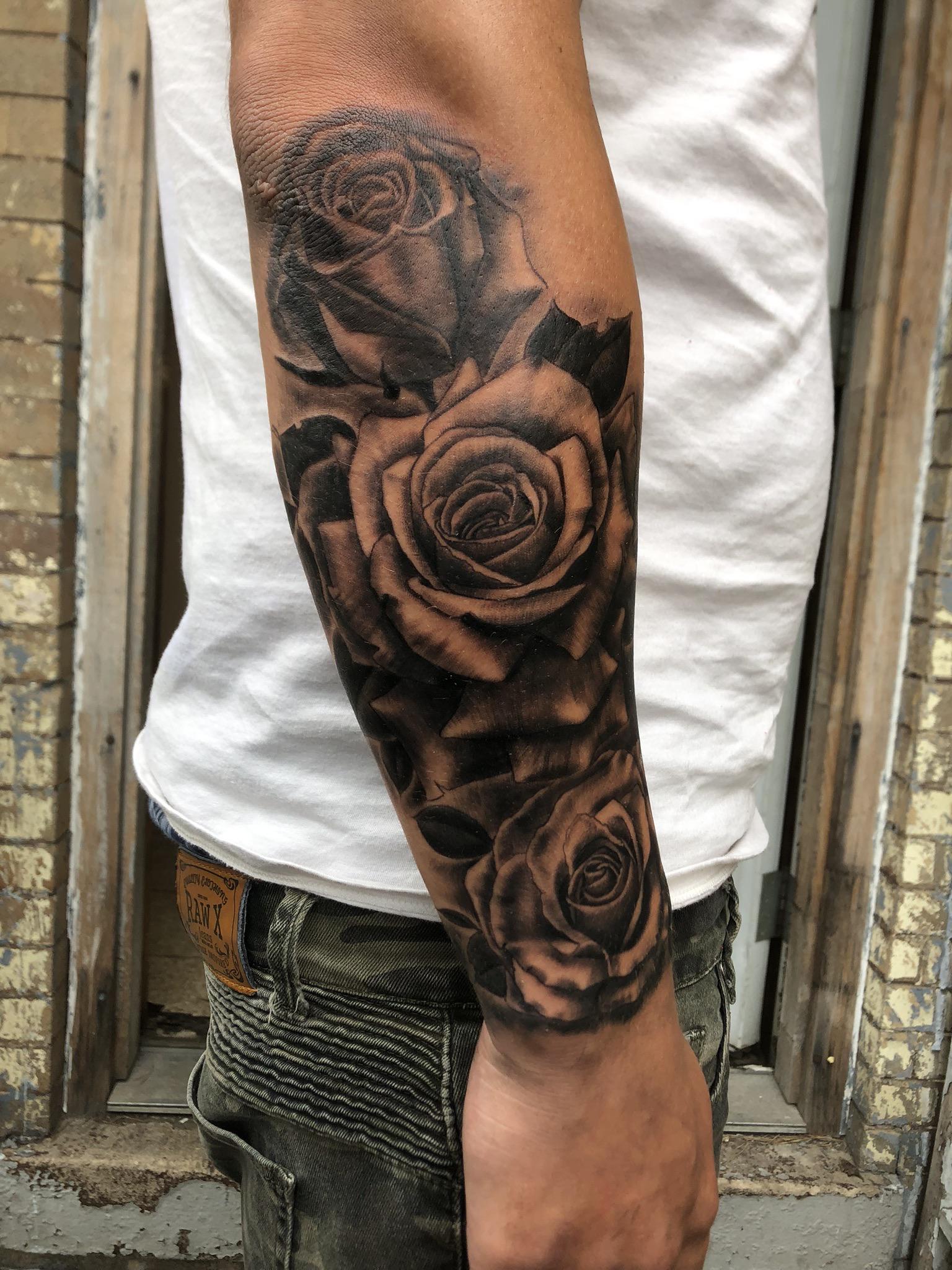 Half sleeve finished tattoo