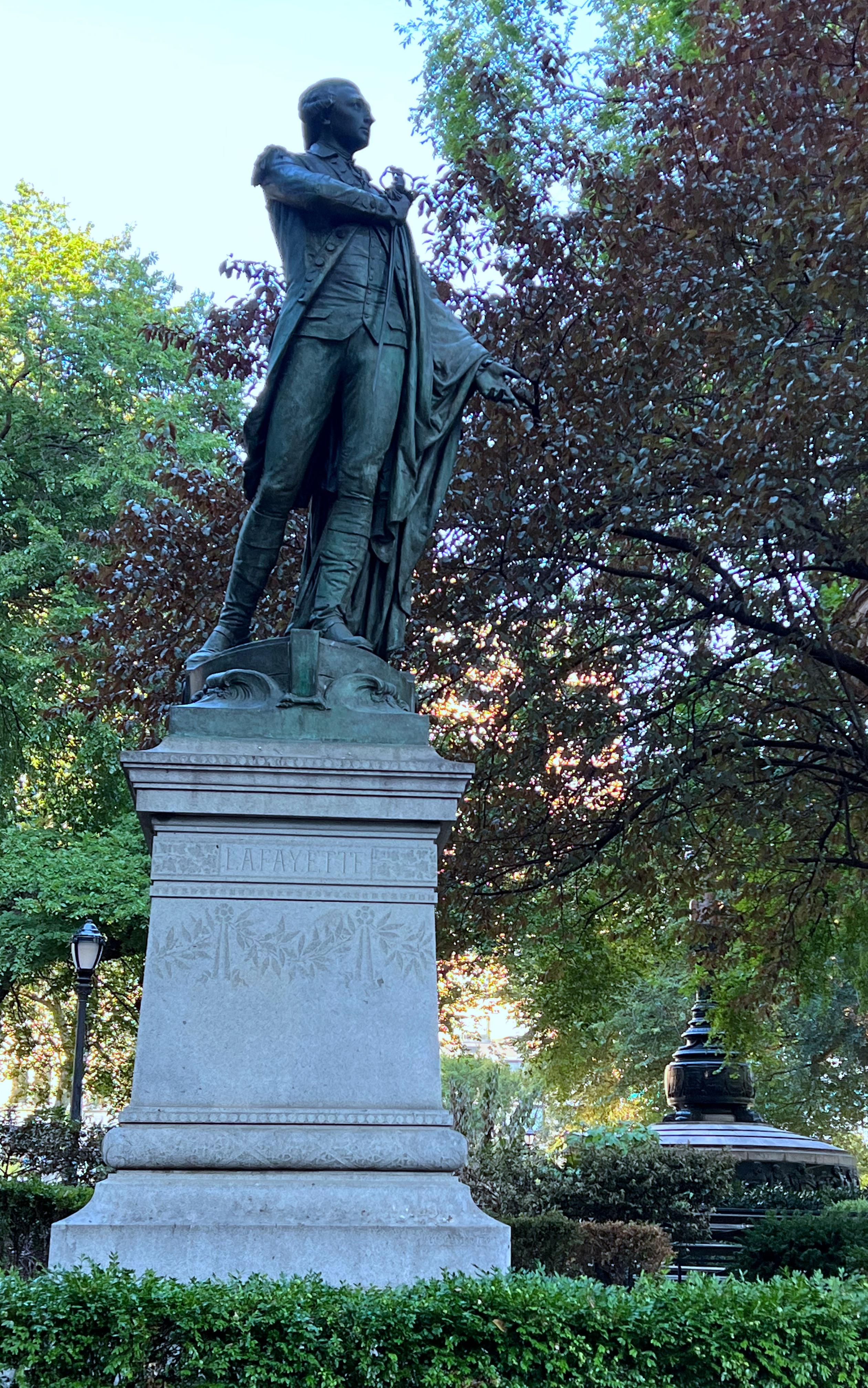 Statue of the Marquis de Lafayette (New York City, 1876) r