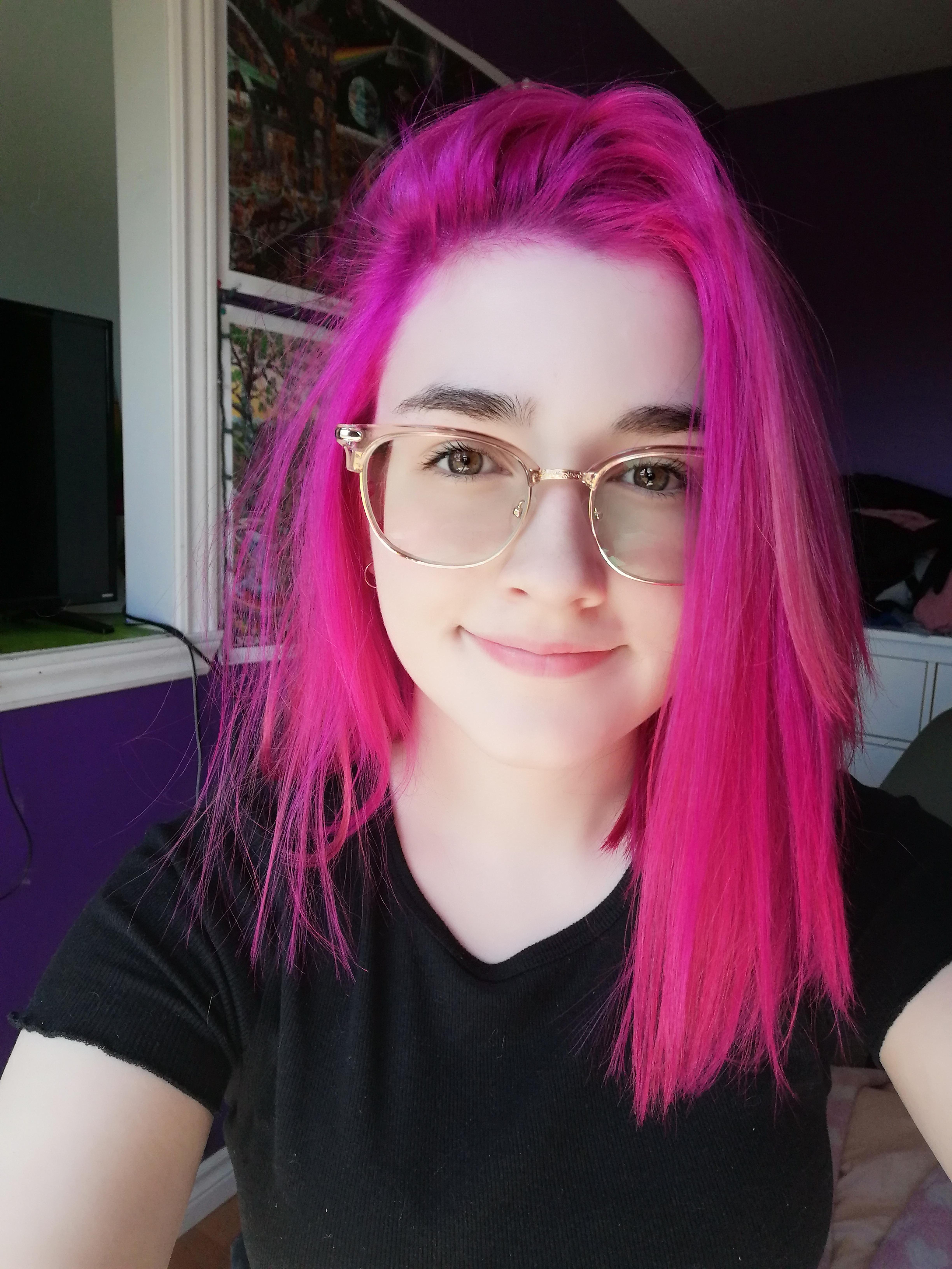 ARCTIC FOX 100% VEGAN VIRGIN PINK SEMI PERMANENT HAIR.