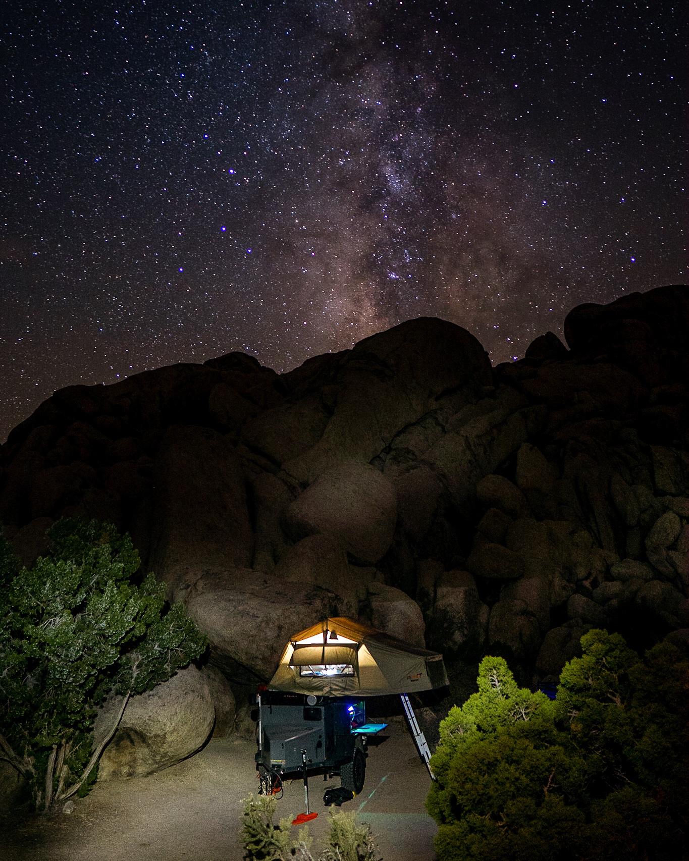 Great clear skies in the Mojave National Preserve during the new moon
