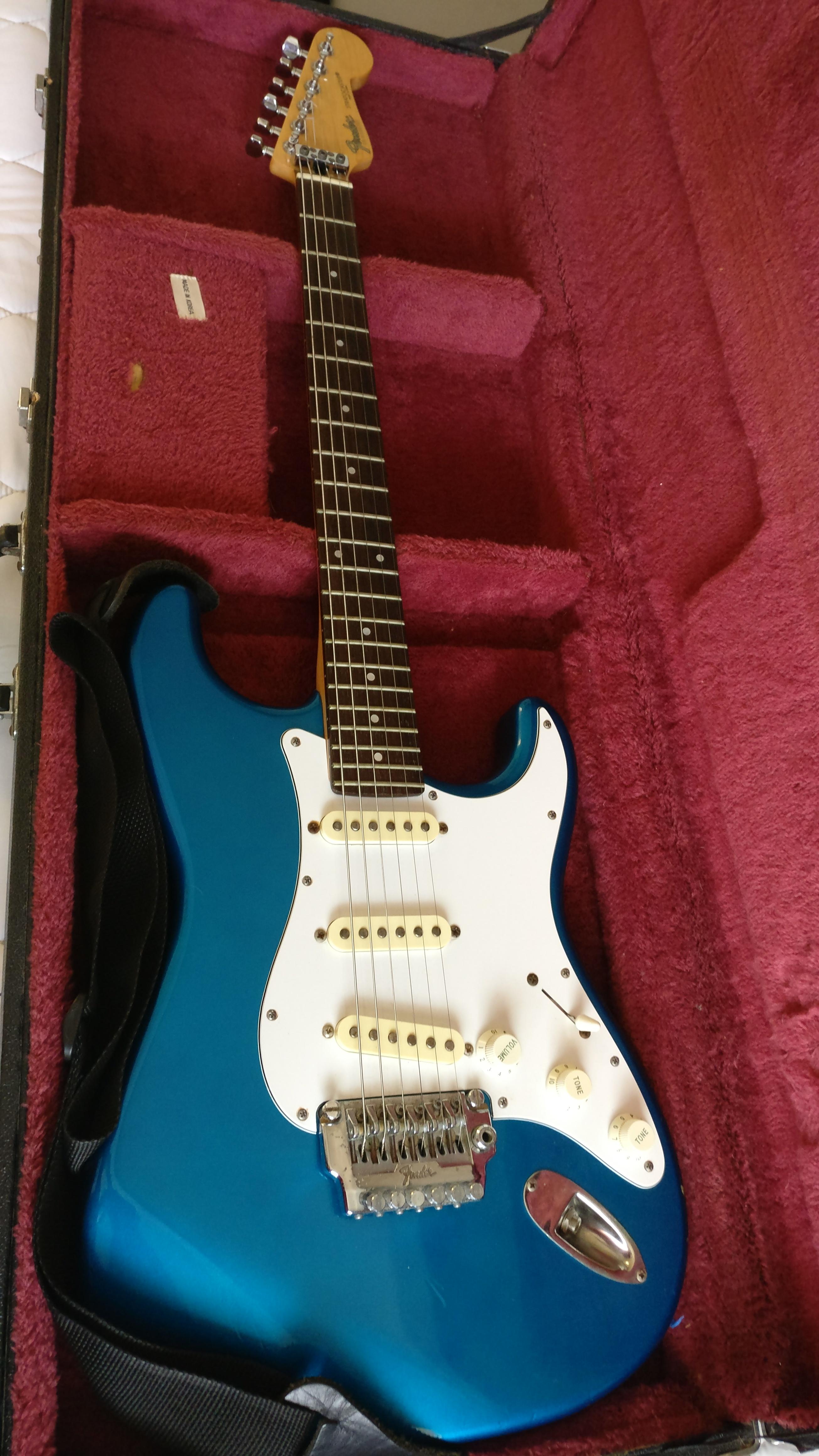 Bought off of my fathers friend for 100. A 1980s MIJ Fender