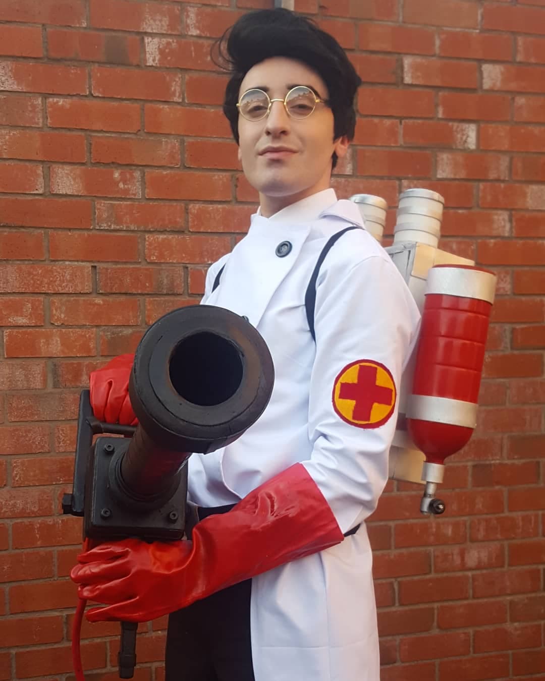 [Self] The Medic from Team Fortress 2 by Wicke Cosplay r/cosplay