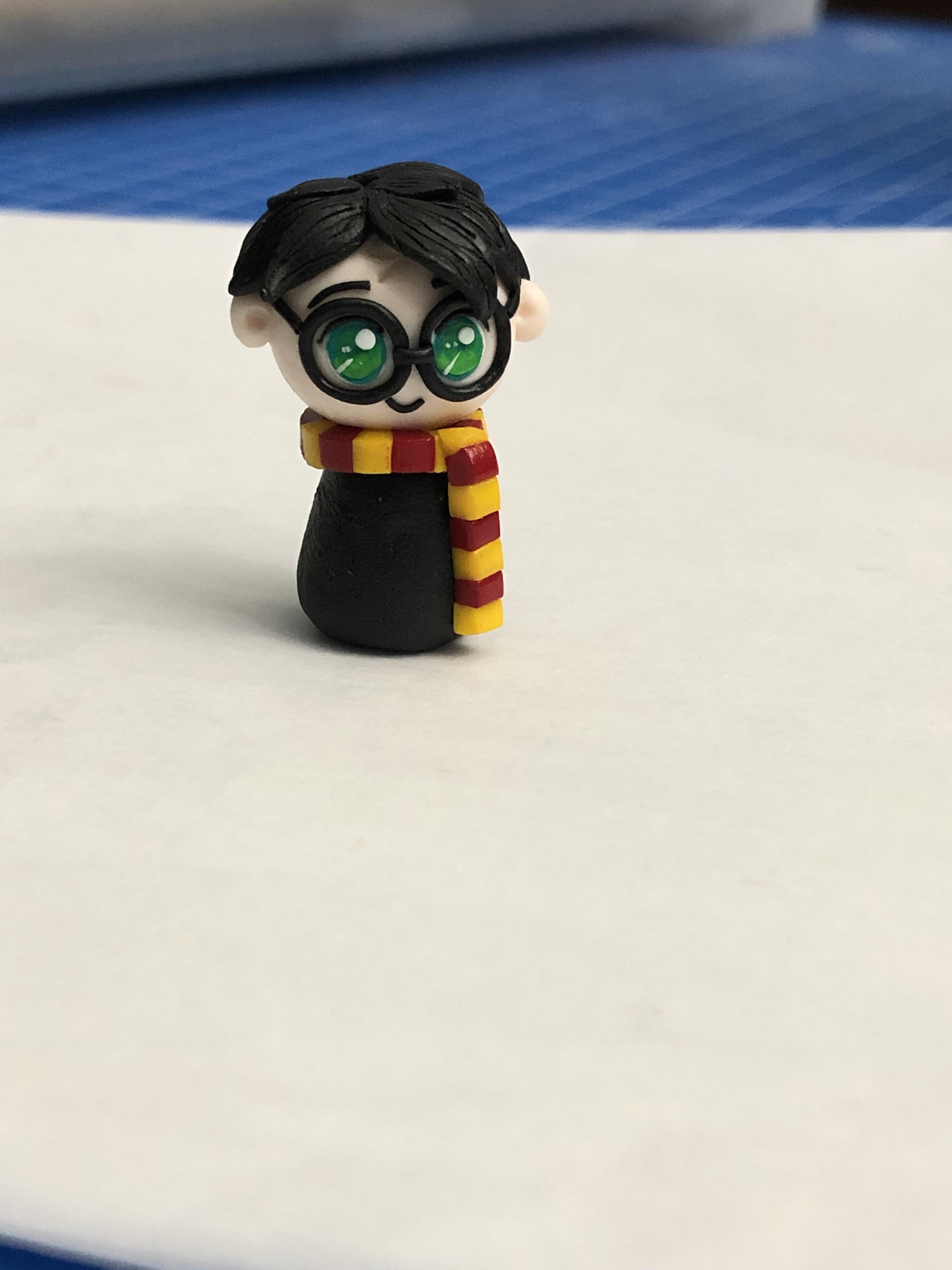 I made Harry Potter from polymer clay 😬 r/harrypotter