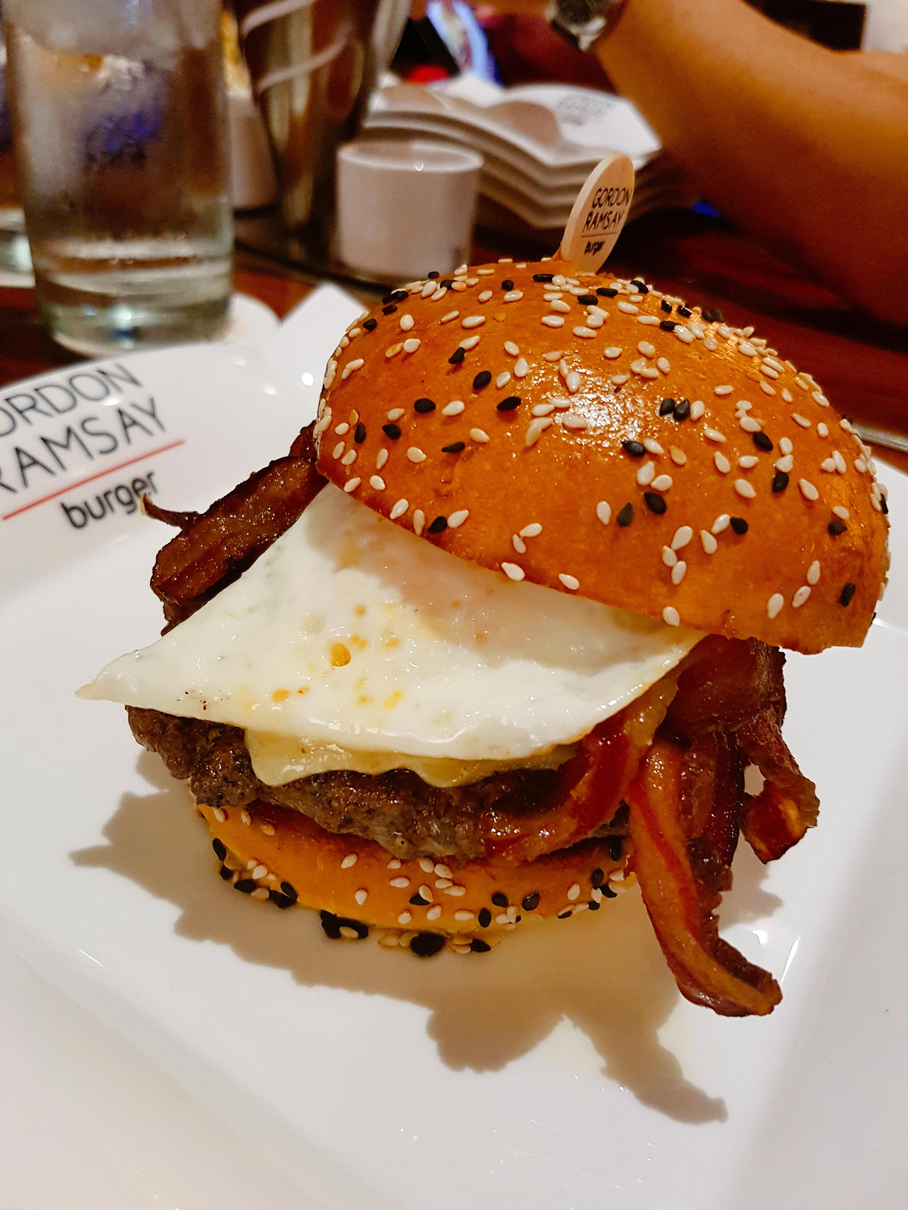 [I ate] Farmhouse Burger at Gordon Ramsay Burger Las Vegas r/food