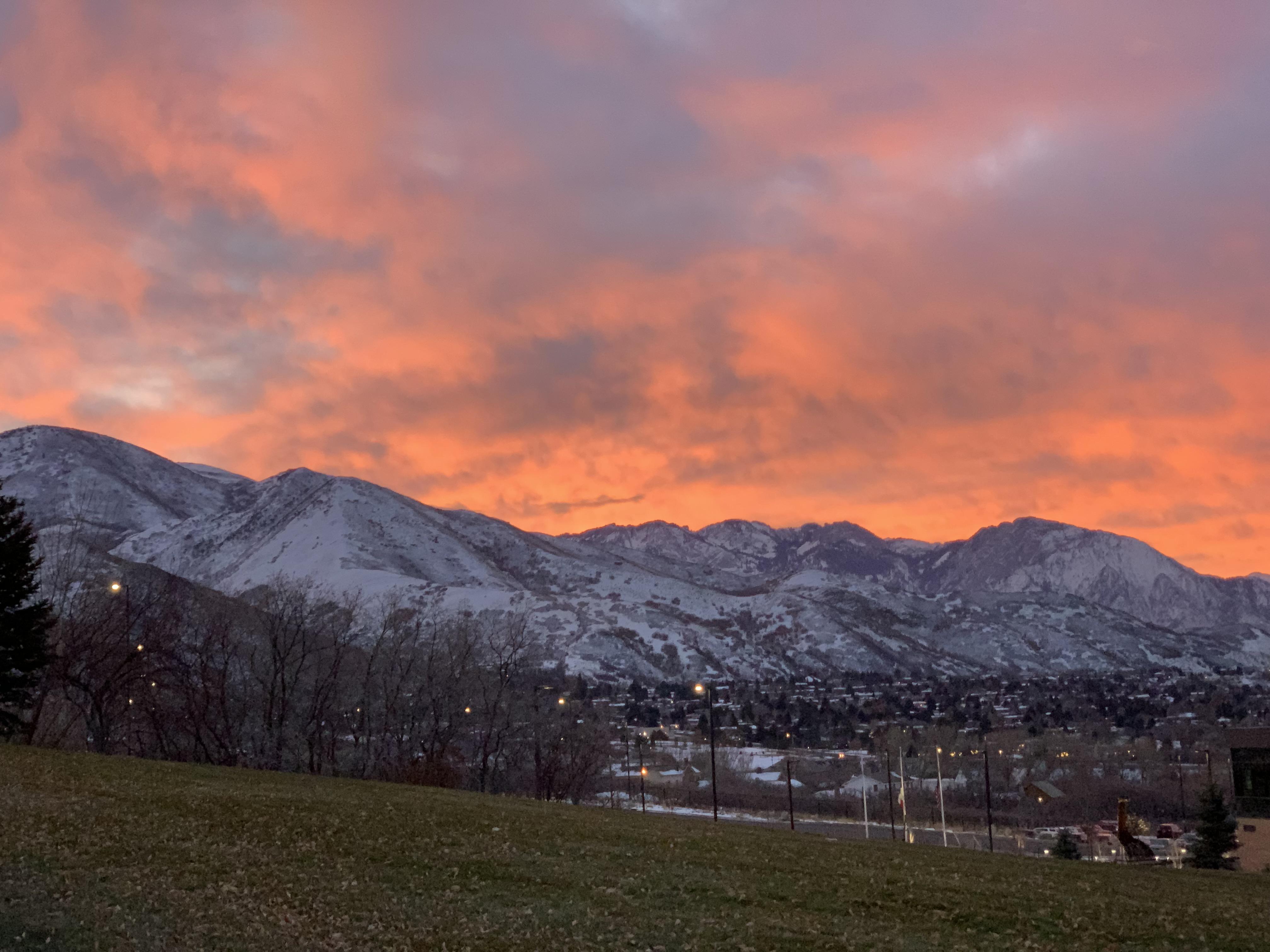 Sunrise SLC East Bench 18DEC2018 r/SaltLakeCity