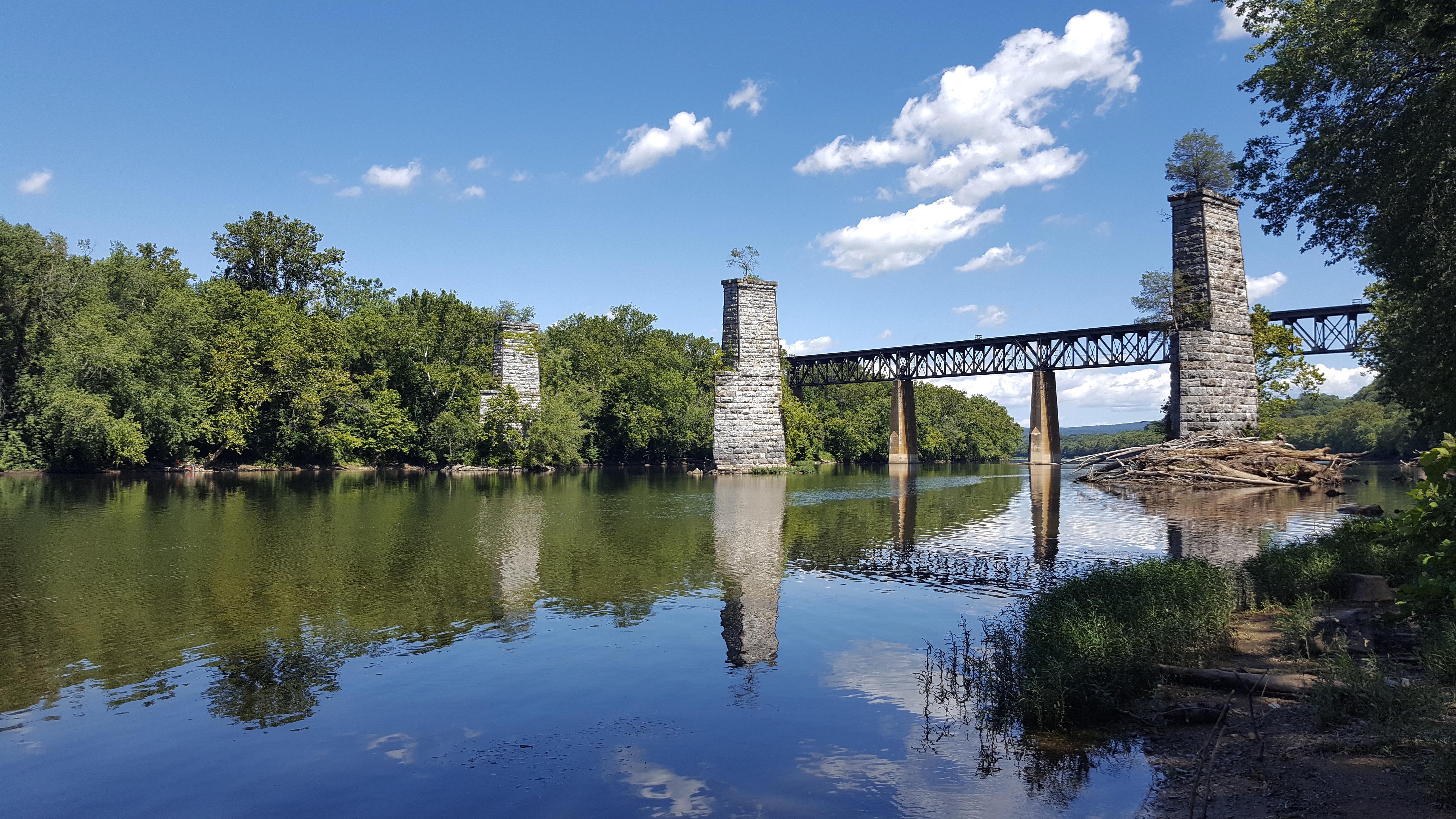 Potomac River Bridge Shepherdstown r/WestVirginia