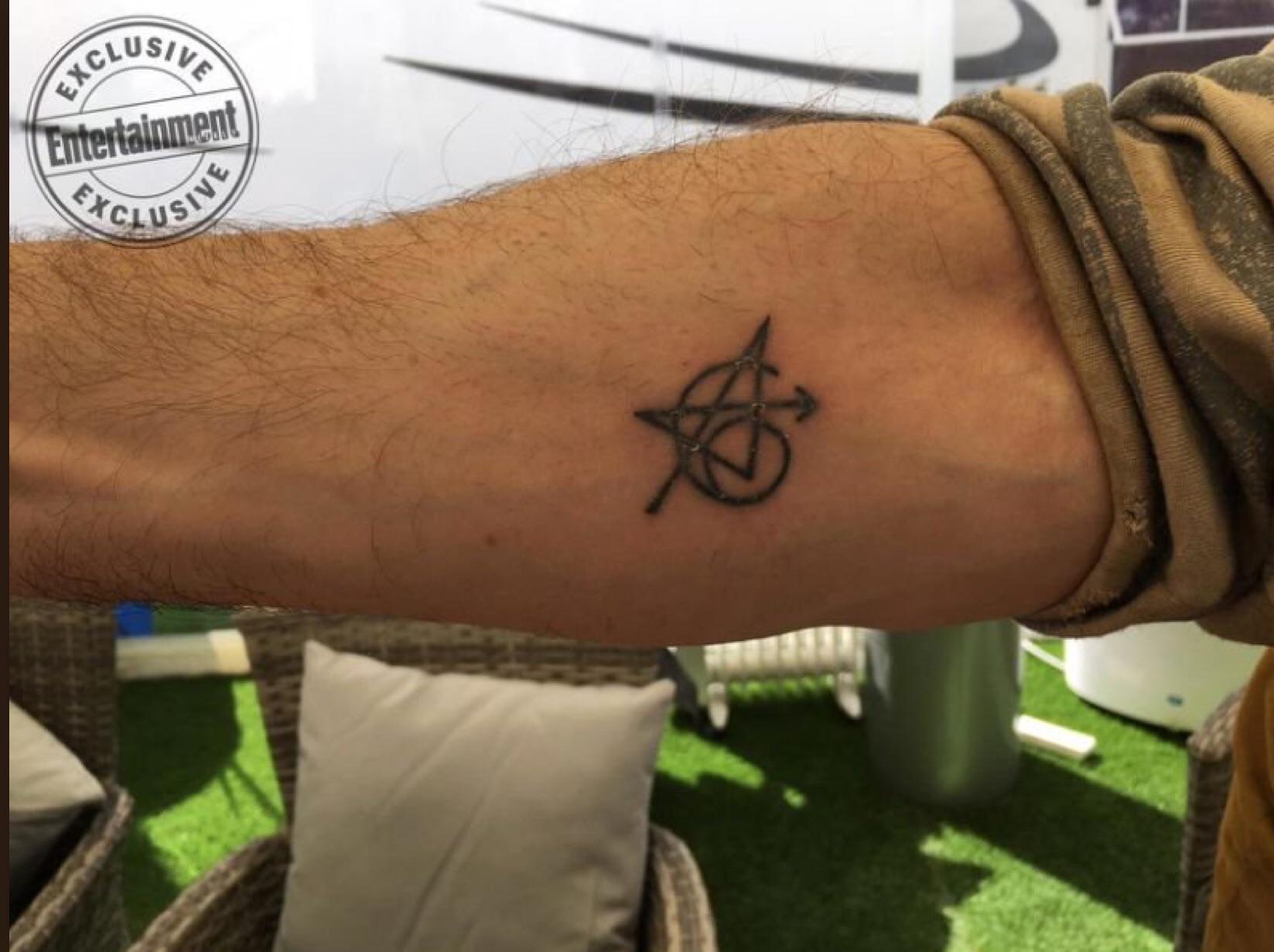 Robert Downy Jr, Chris Hemsworth, Scarlet Johansson, Jeremy Renner all