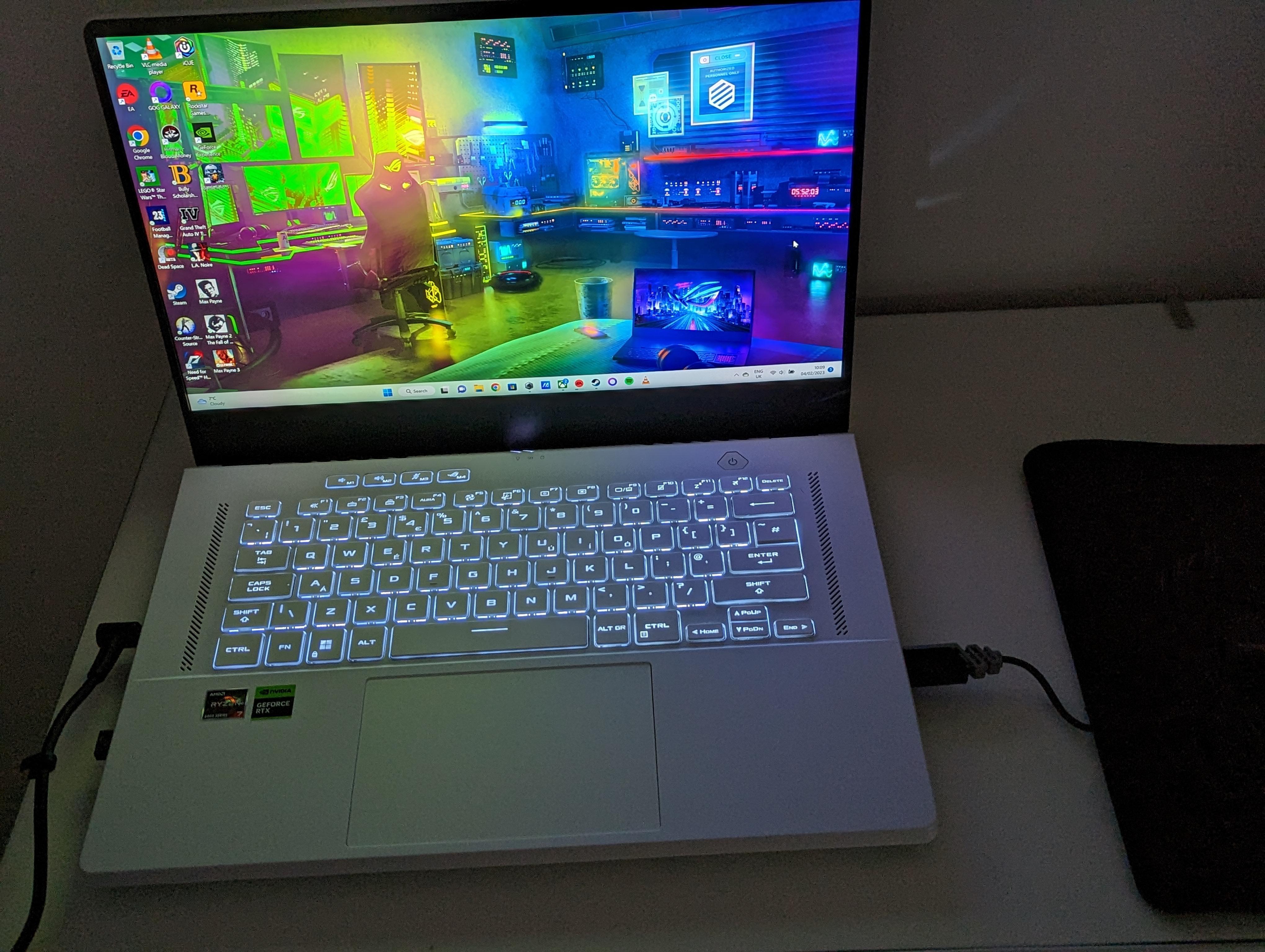 Finally got a gaming laptop! r/GamingLaptops