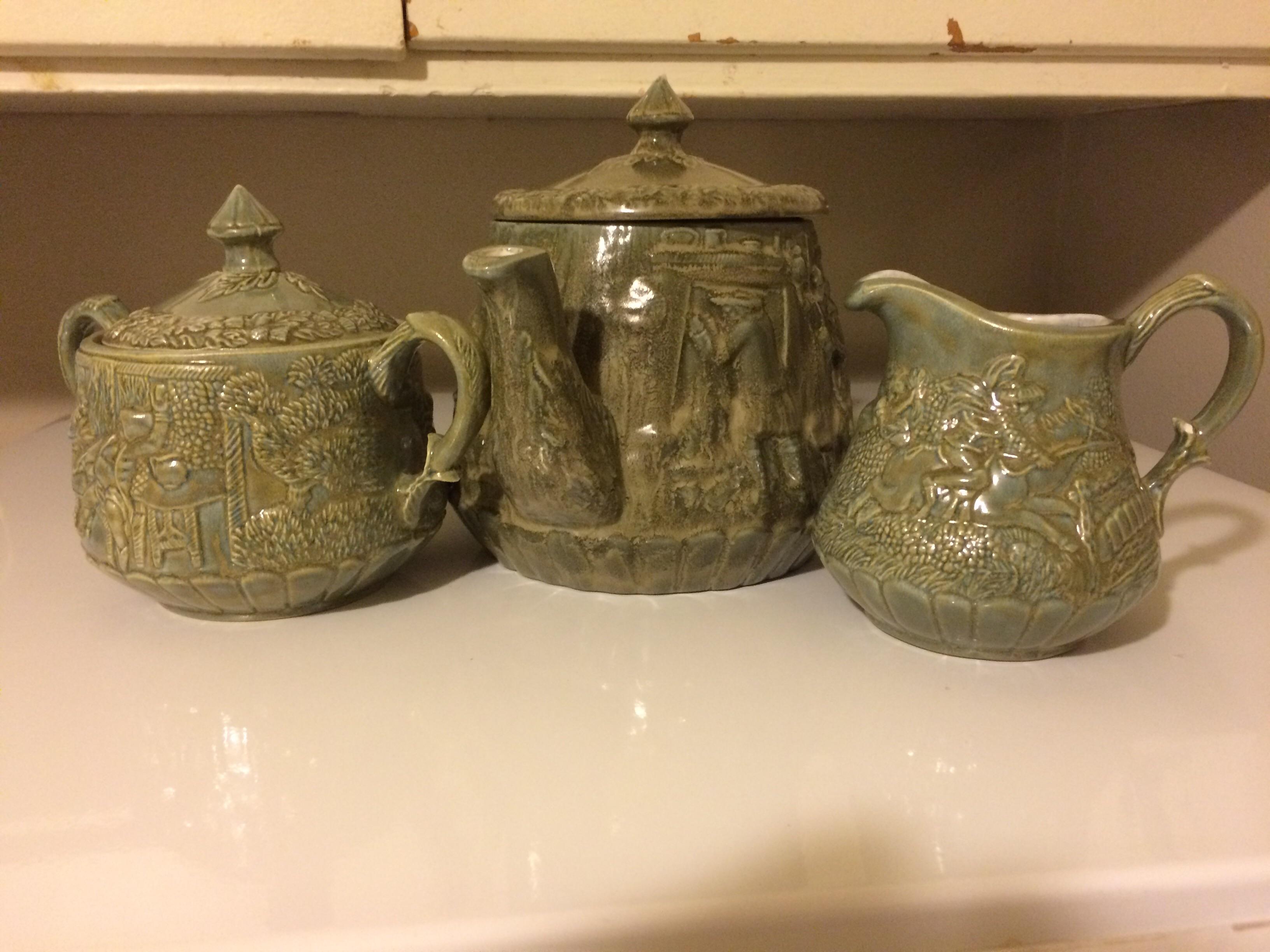 Tea set from the thrift store. 50 off of 10.50. r/ThriftStoreHauls