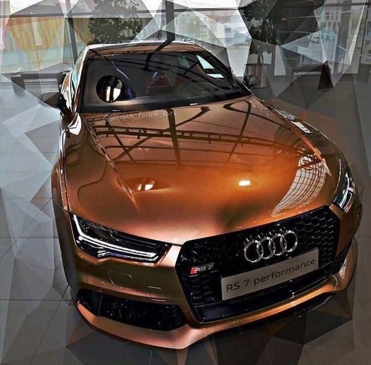 RS7 in an Audi Exclusive Bronze  r/Audi