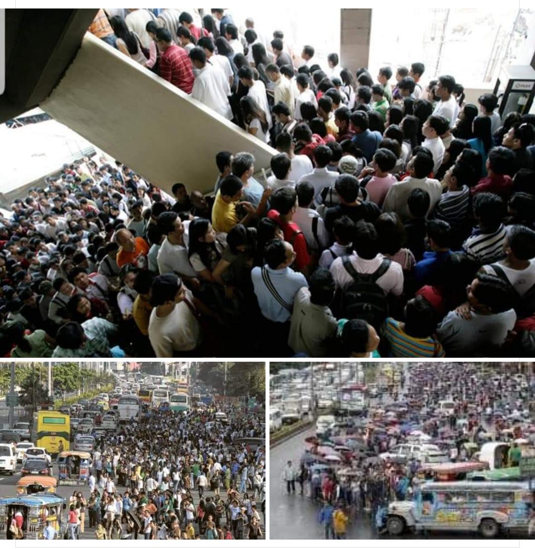 Everyday commute Metro Manila, Philippines r/WTF