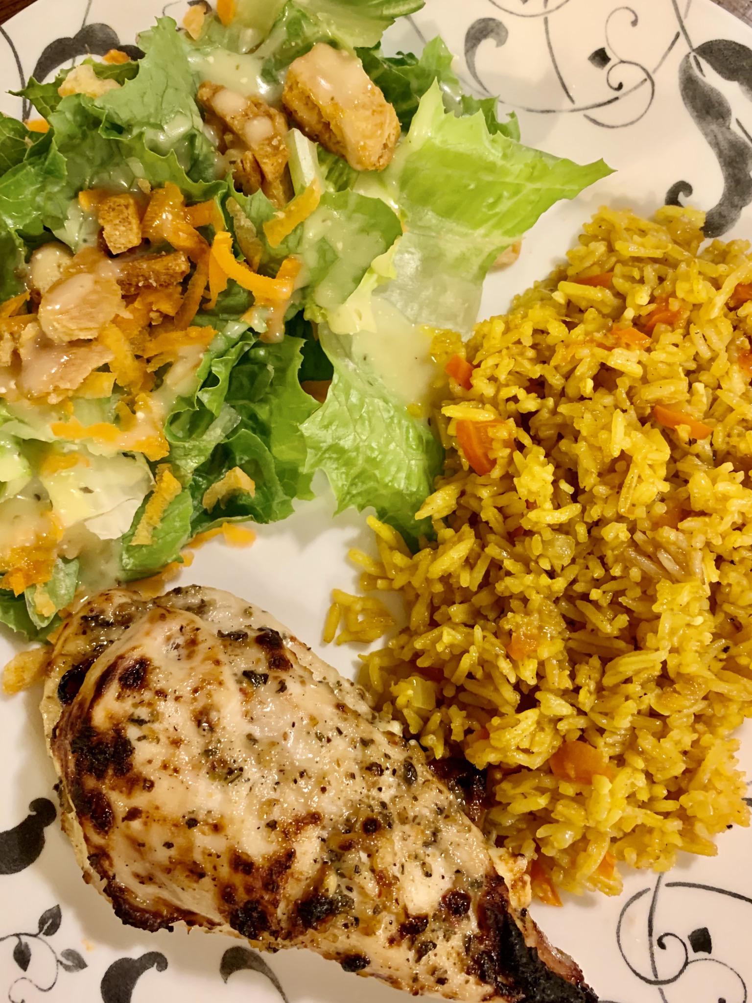 Quick salad Java Rice and Greek Chicken Breast. Method is in the