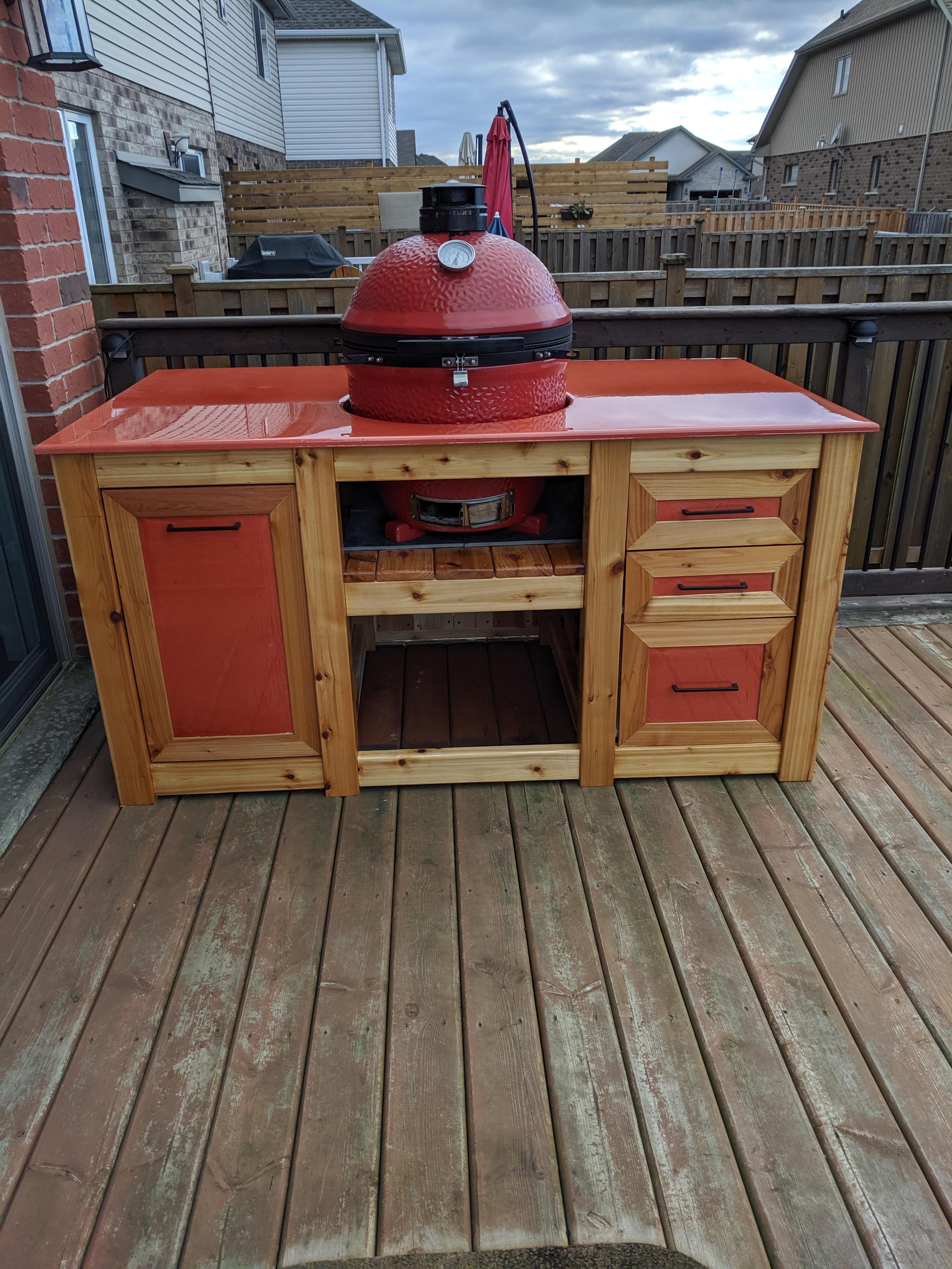 Finally finished my Kamado Joe table! r/woodworking