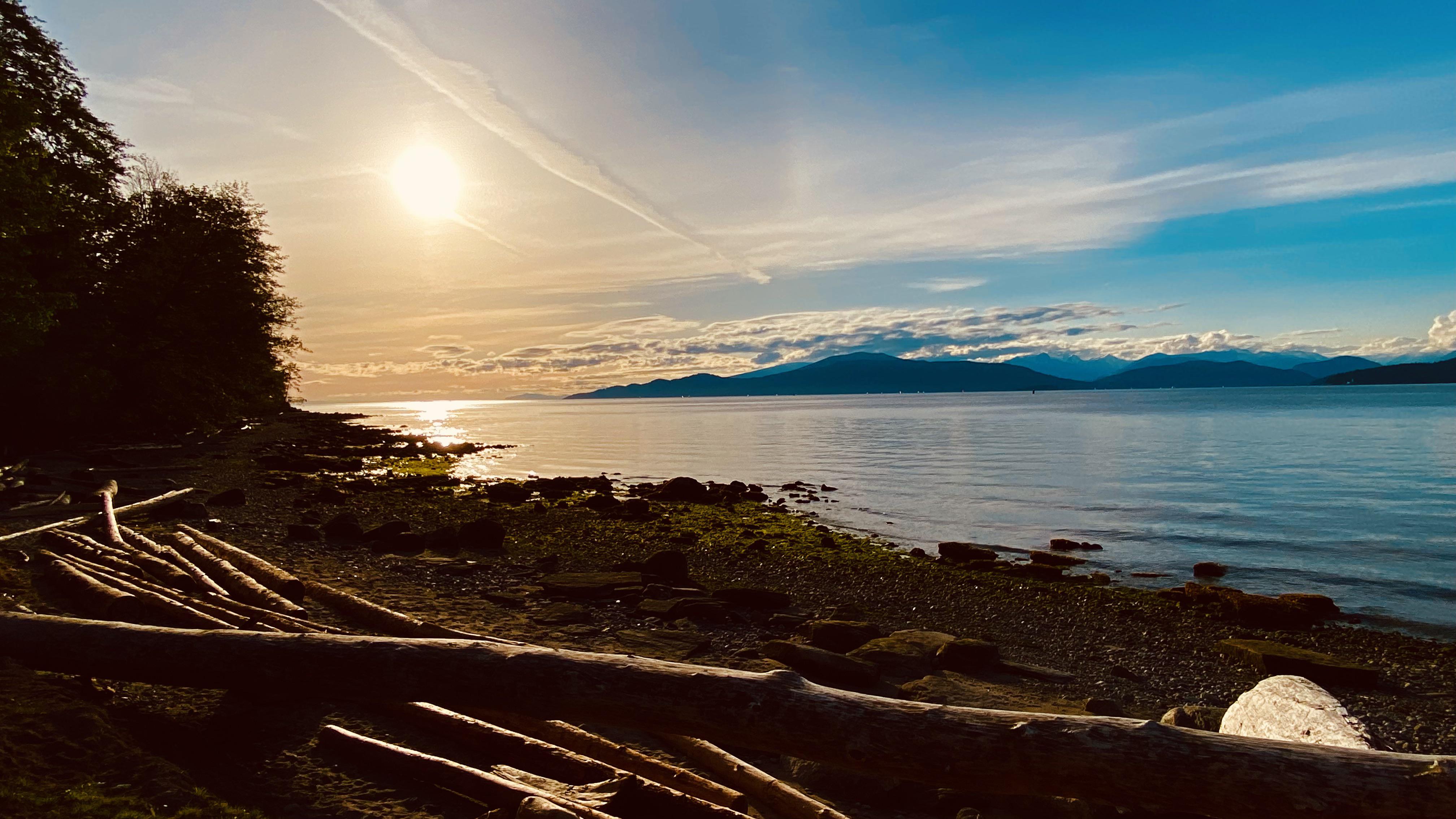 Spanish Banks Beach, Vancouver BC r/PacificNorthwest