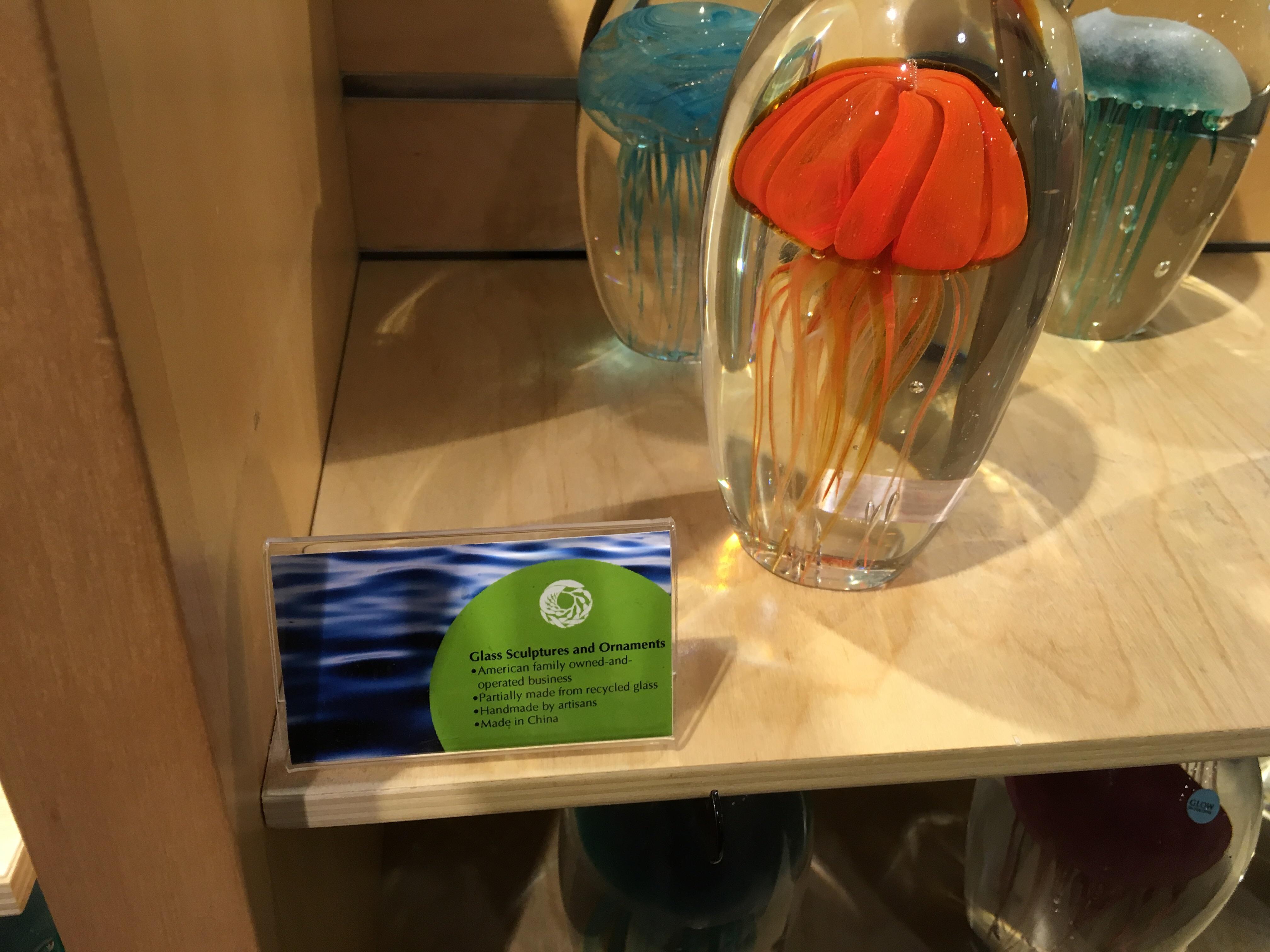 ZOOM IN (Monterey Bay Aquarium Gift Shop) r/pics