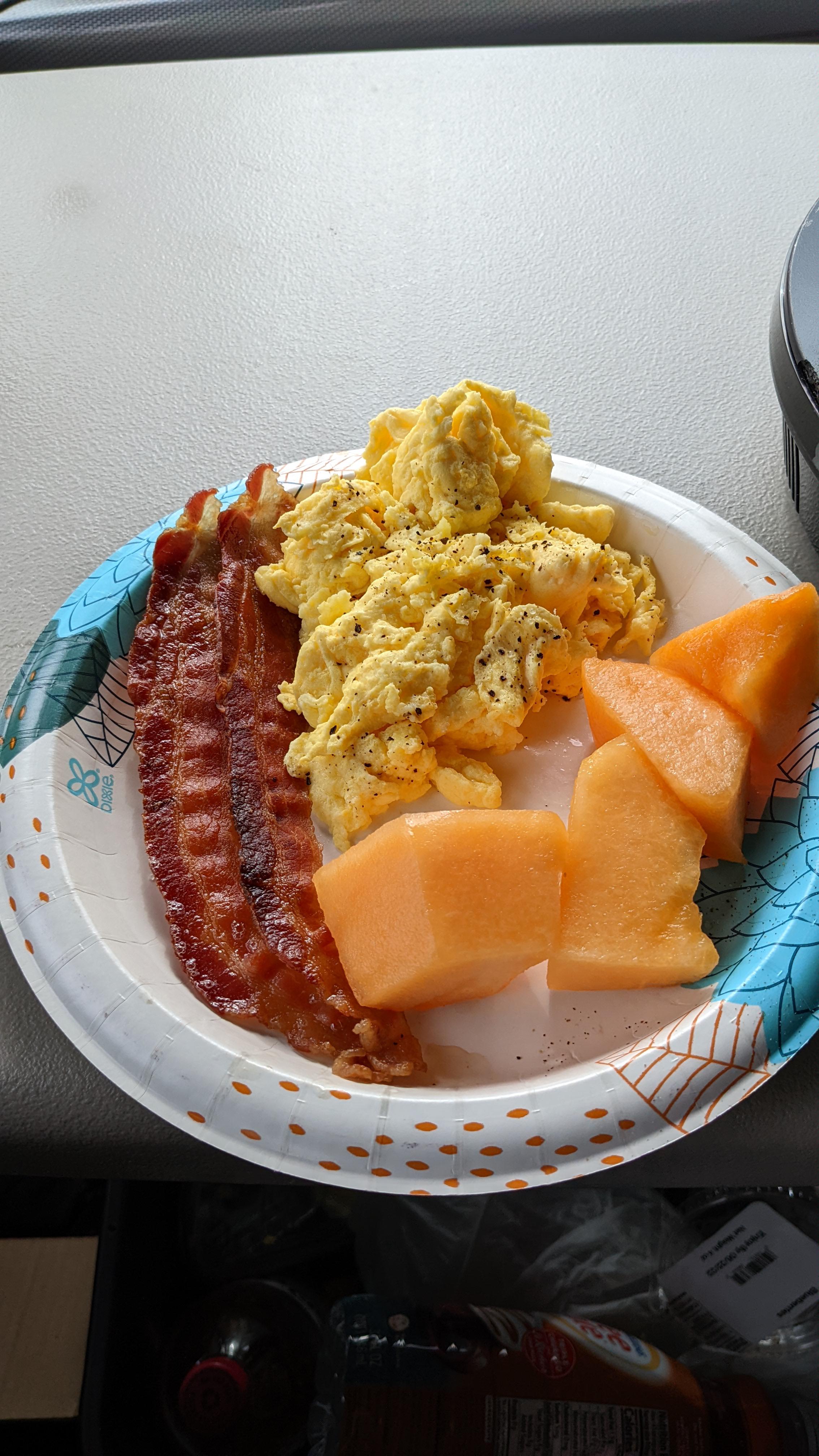 Breakfast anyone? r/Truckers