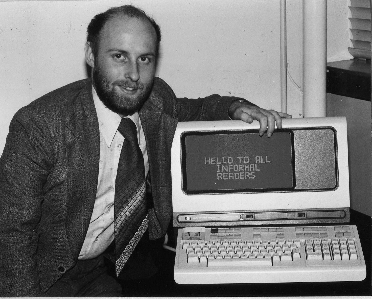 Hewlett Packard 3000 (?), photo from early 1970's, UK. r/retrotech