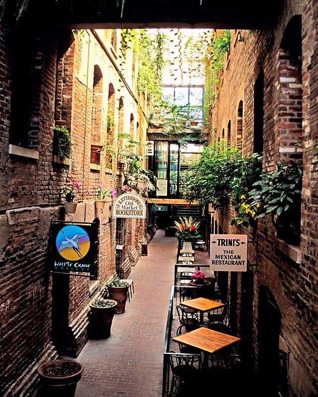 Old Market Passageway Omaha, NE r/CozyPlaces