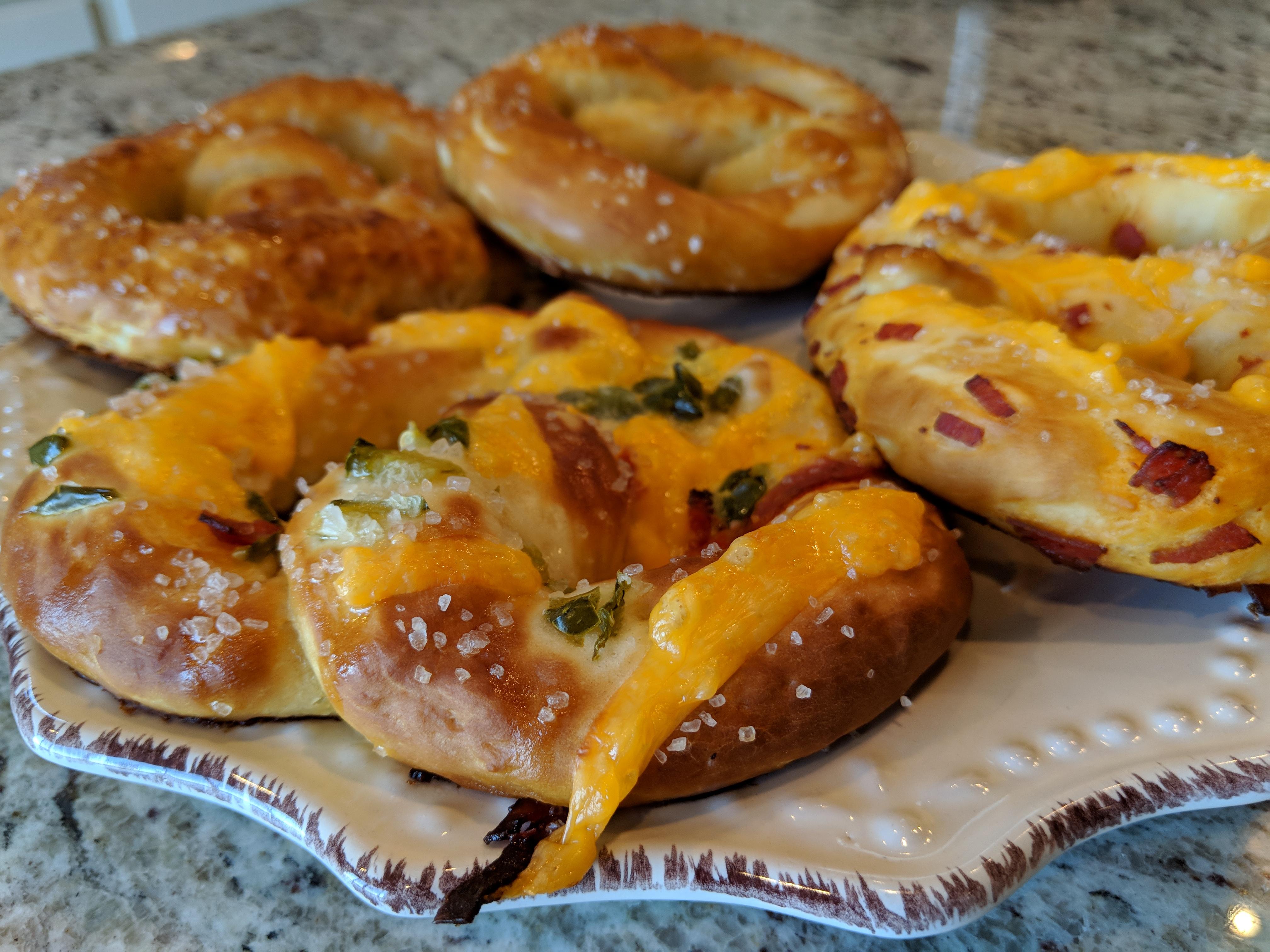 [Homemade] Cheddar Jalapeno and Pepperoni Pretzels r/food
