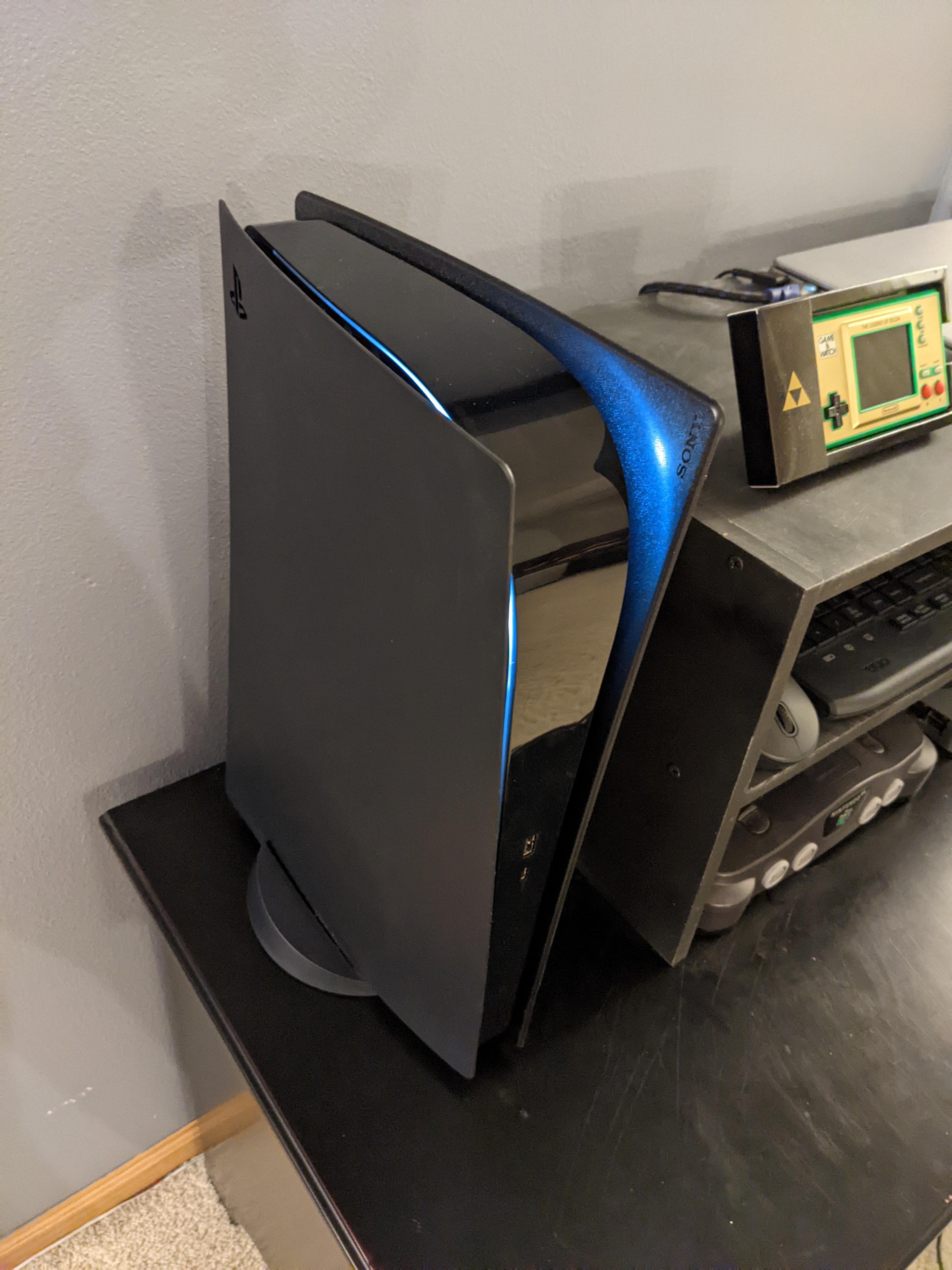 New PS5 plates came in really like the all black look! gaming