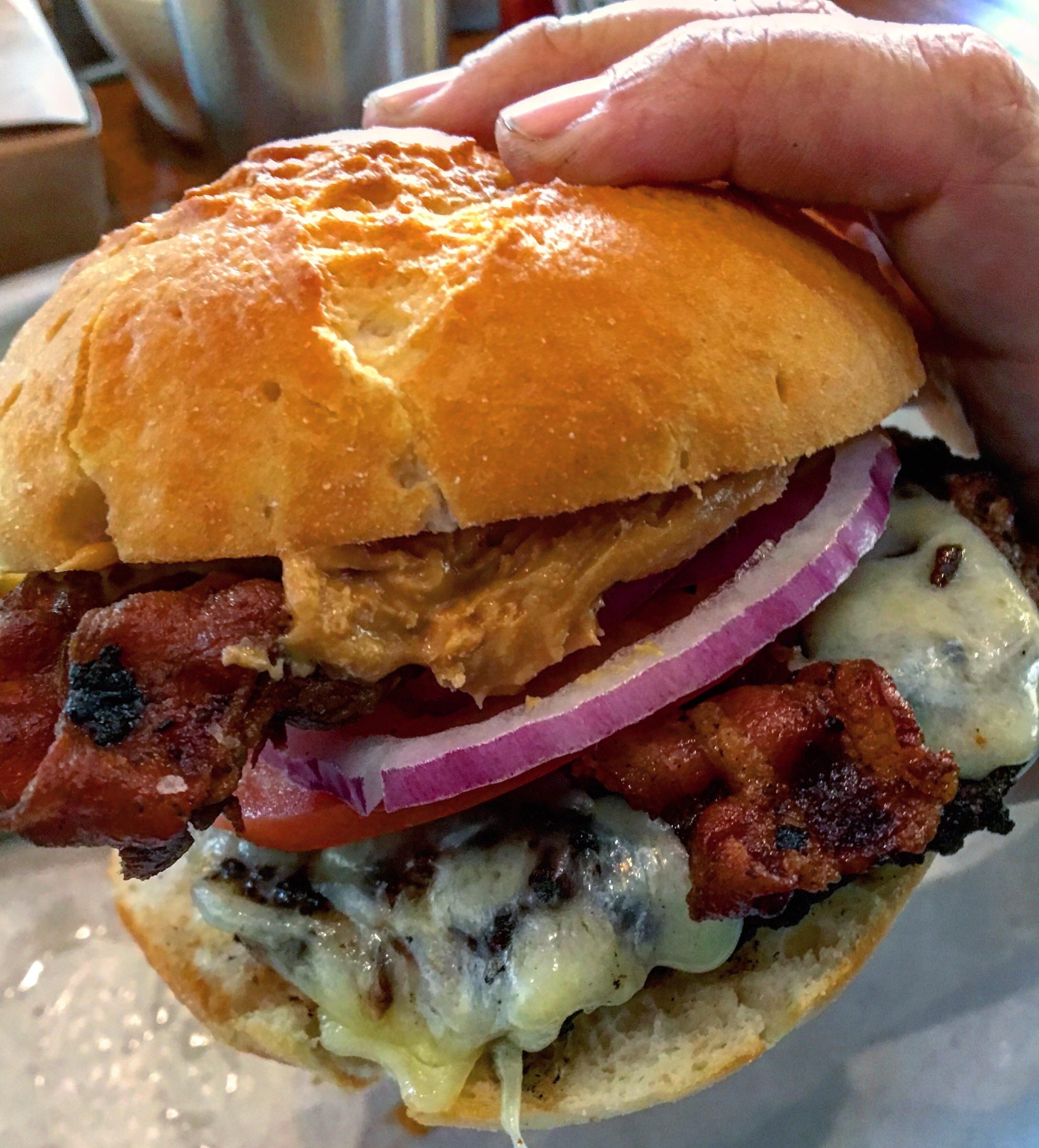 Peanut butter bacon burger r/FoodPorn