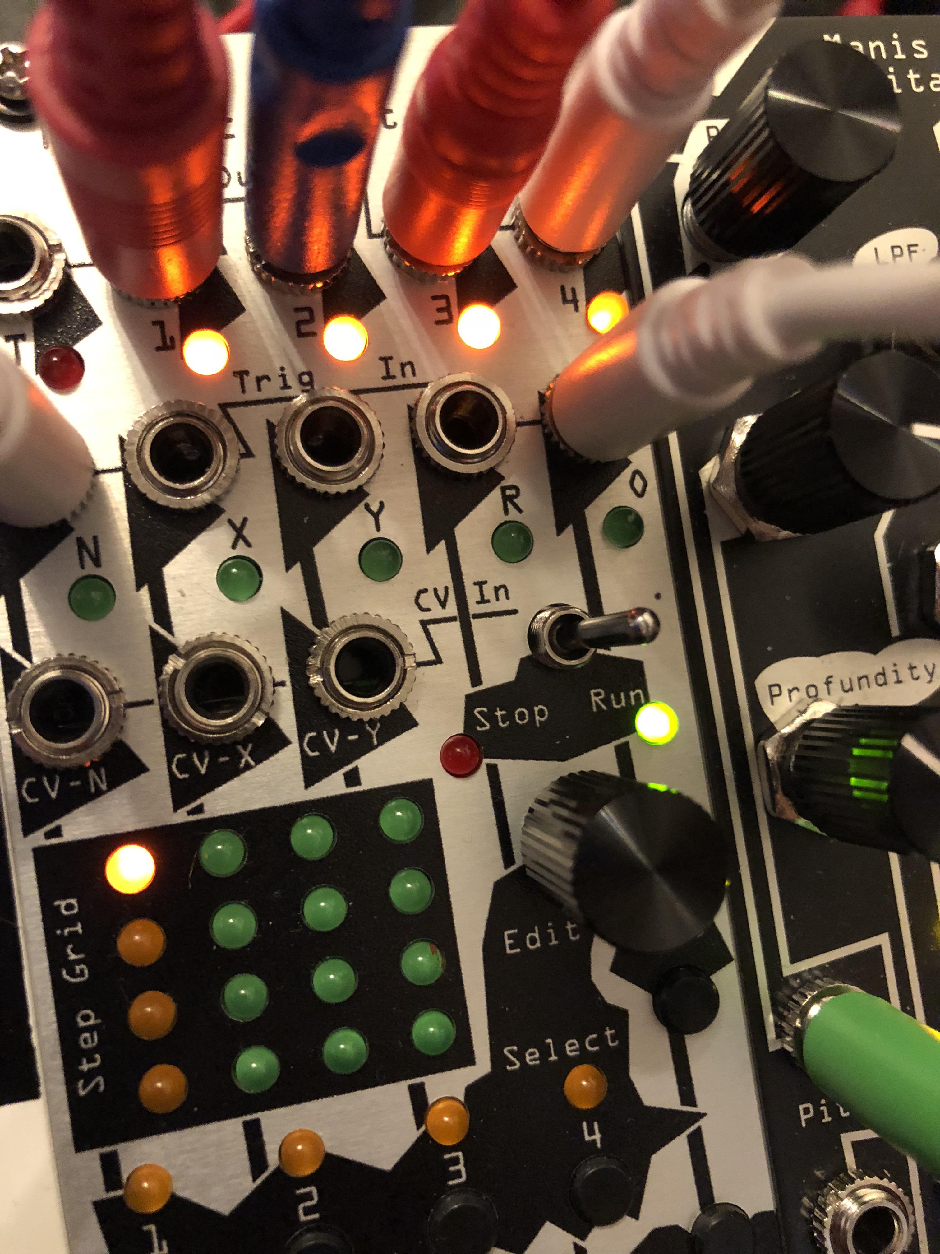 Mimetic Digitalis from Noise Engineering is nuts. So much packed into so little r/modular