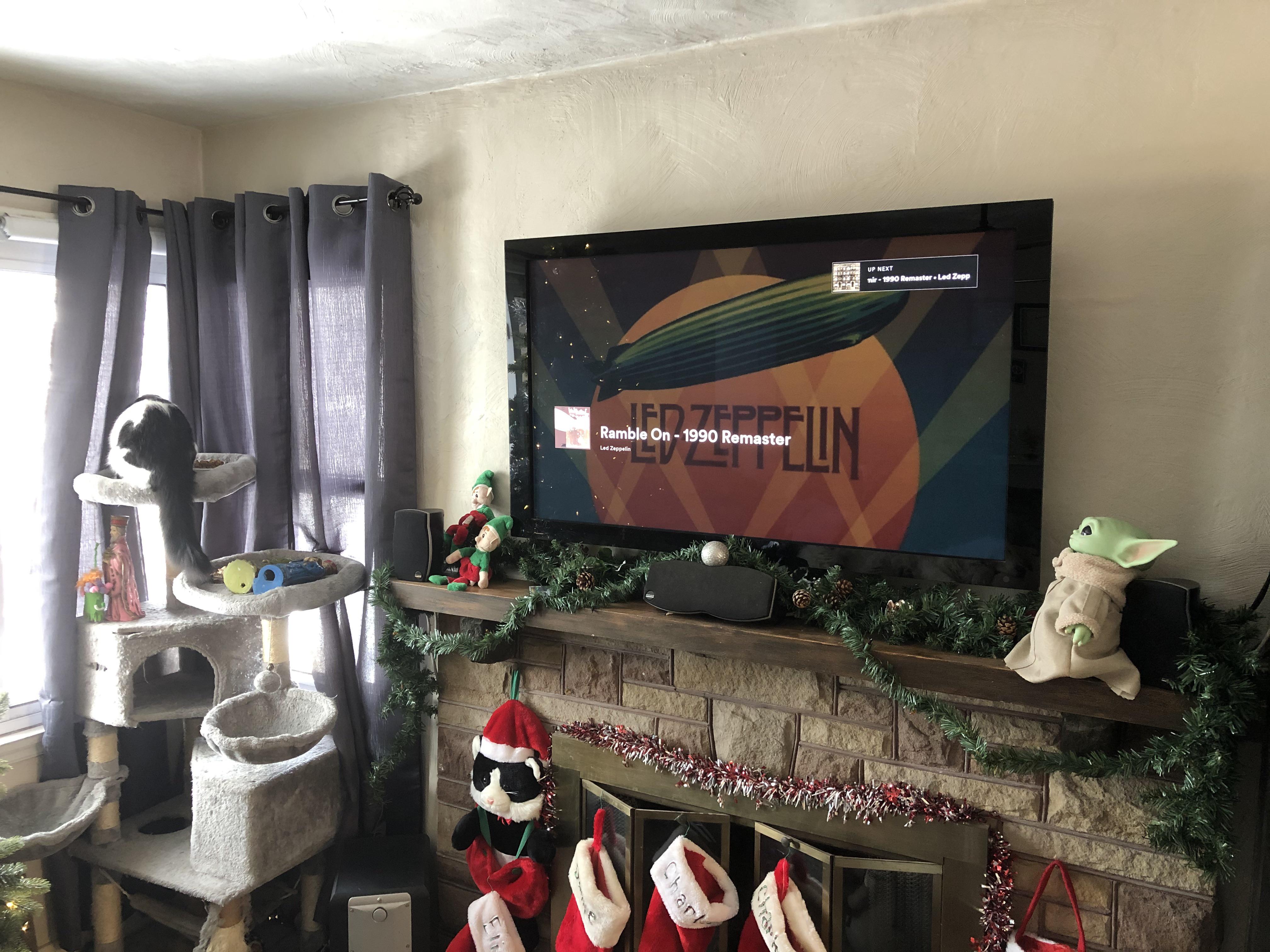 Does sunlight damage an OLED or is it just a glare issue? r/hometheater