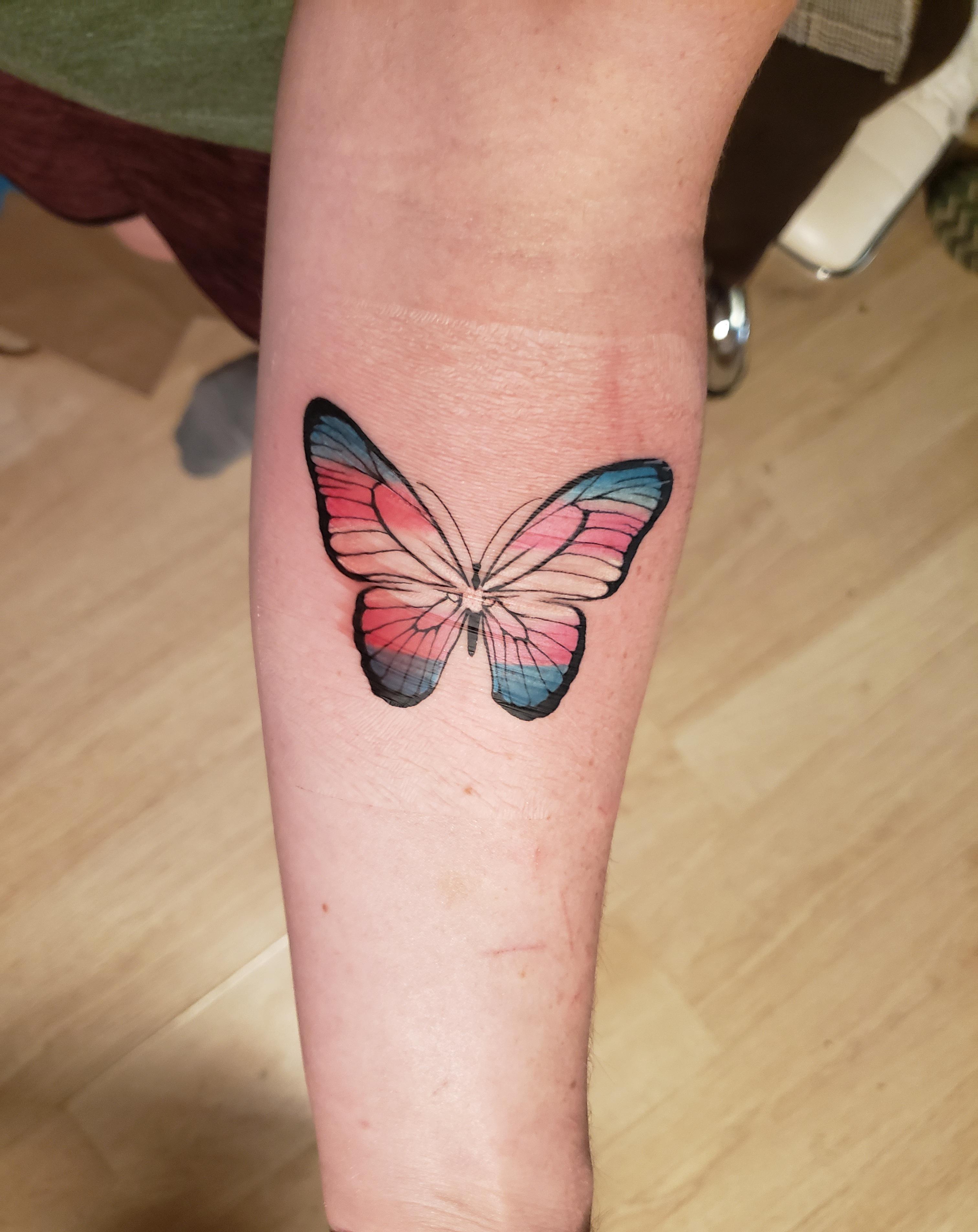 my first tattoo 😍 r/lgbt