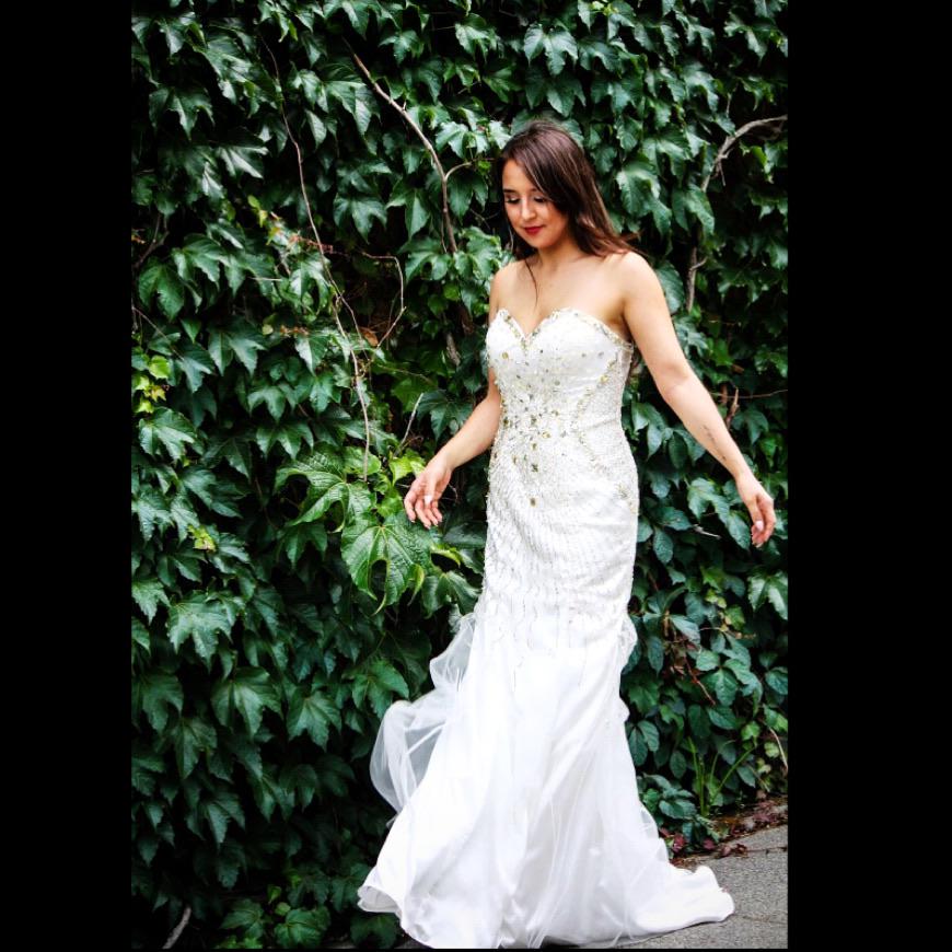 Guess who’s getting married?! Modelling this stunning wedding dress for