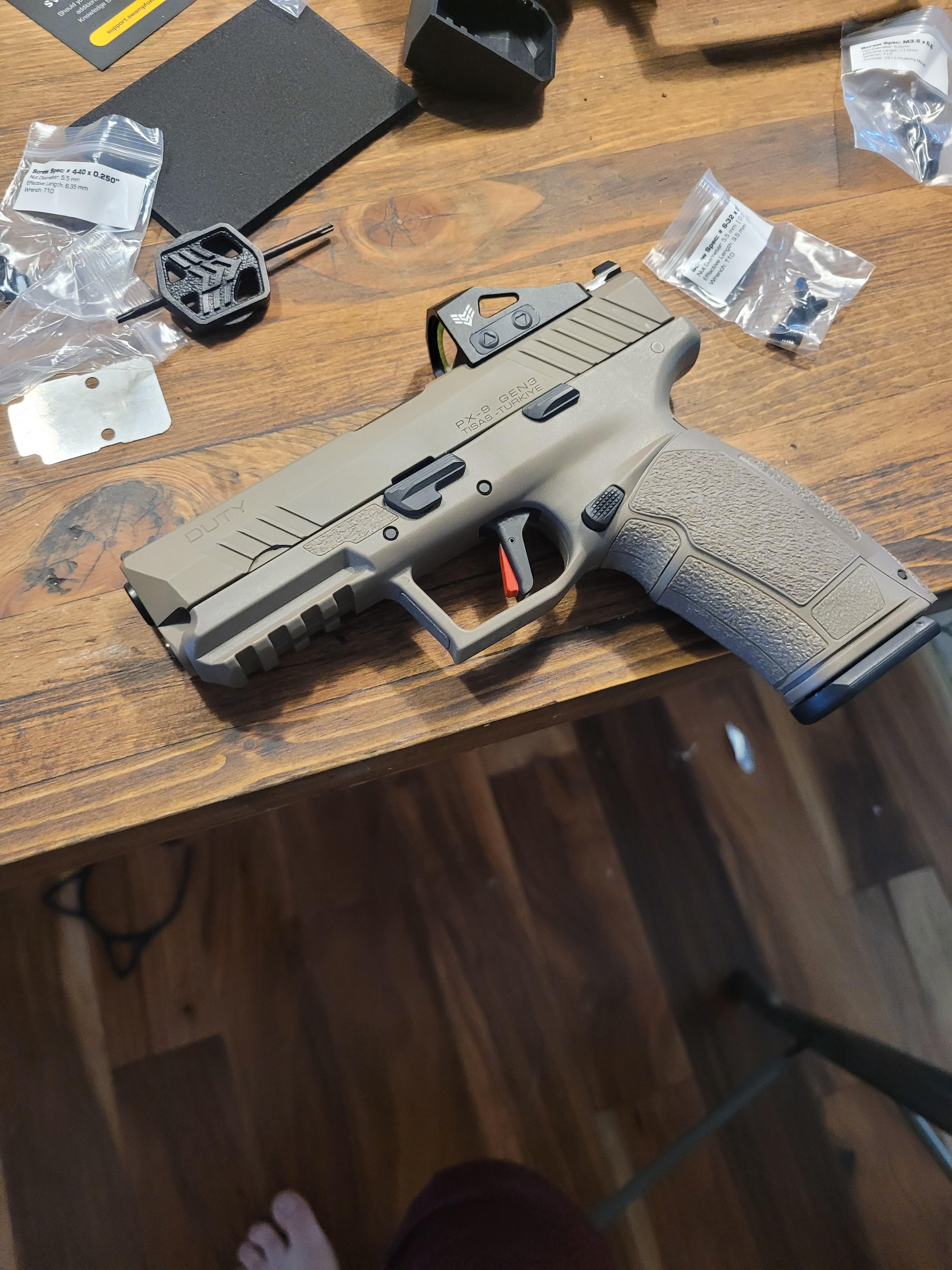 loving this gun but I'm having a hard time finding a iwb holster any