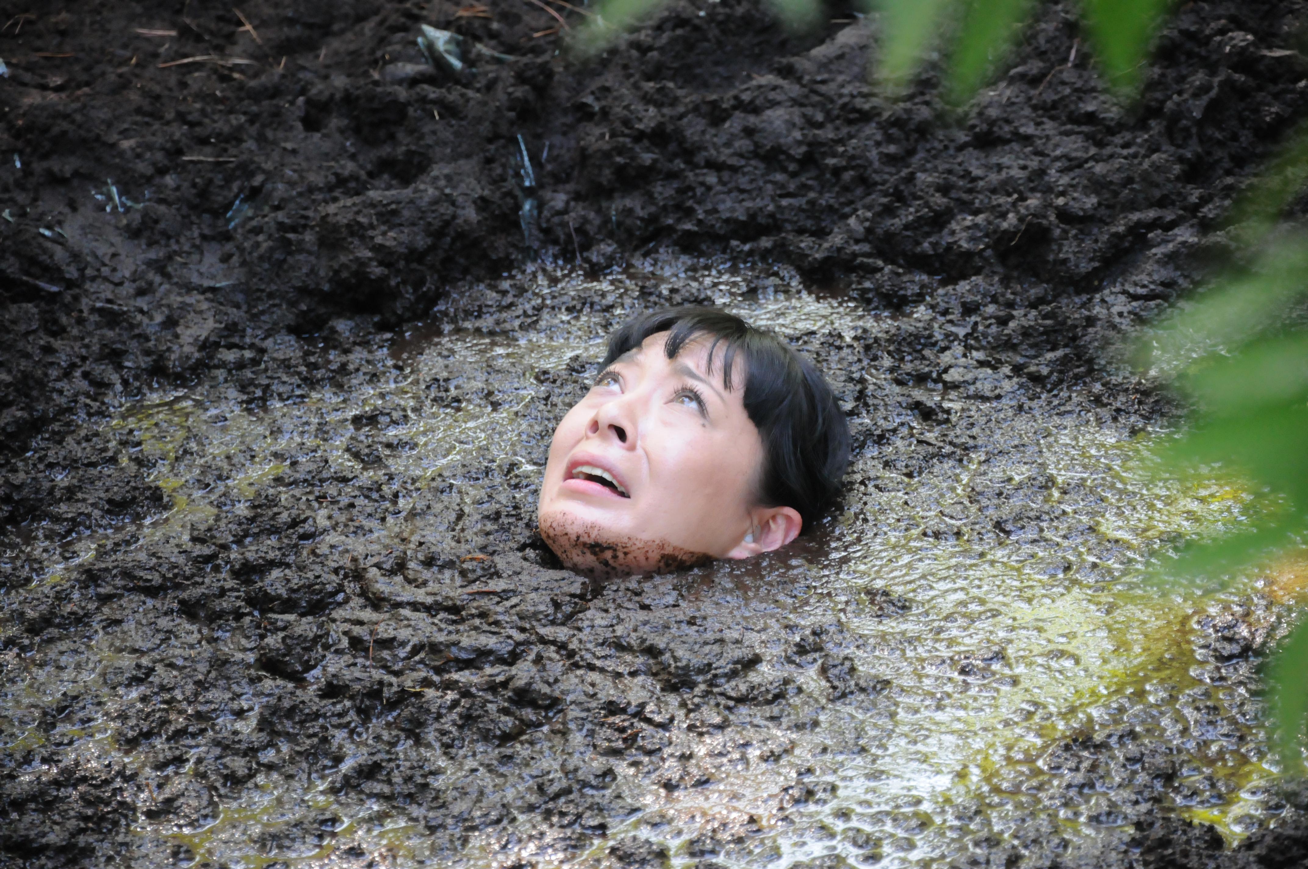 Nyssa Nevers 🤎 : quicksand