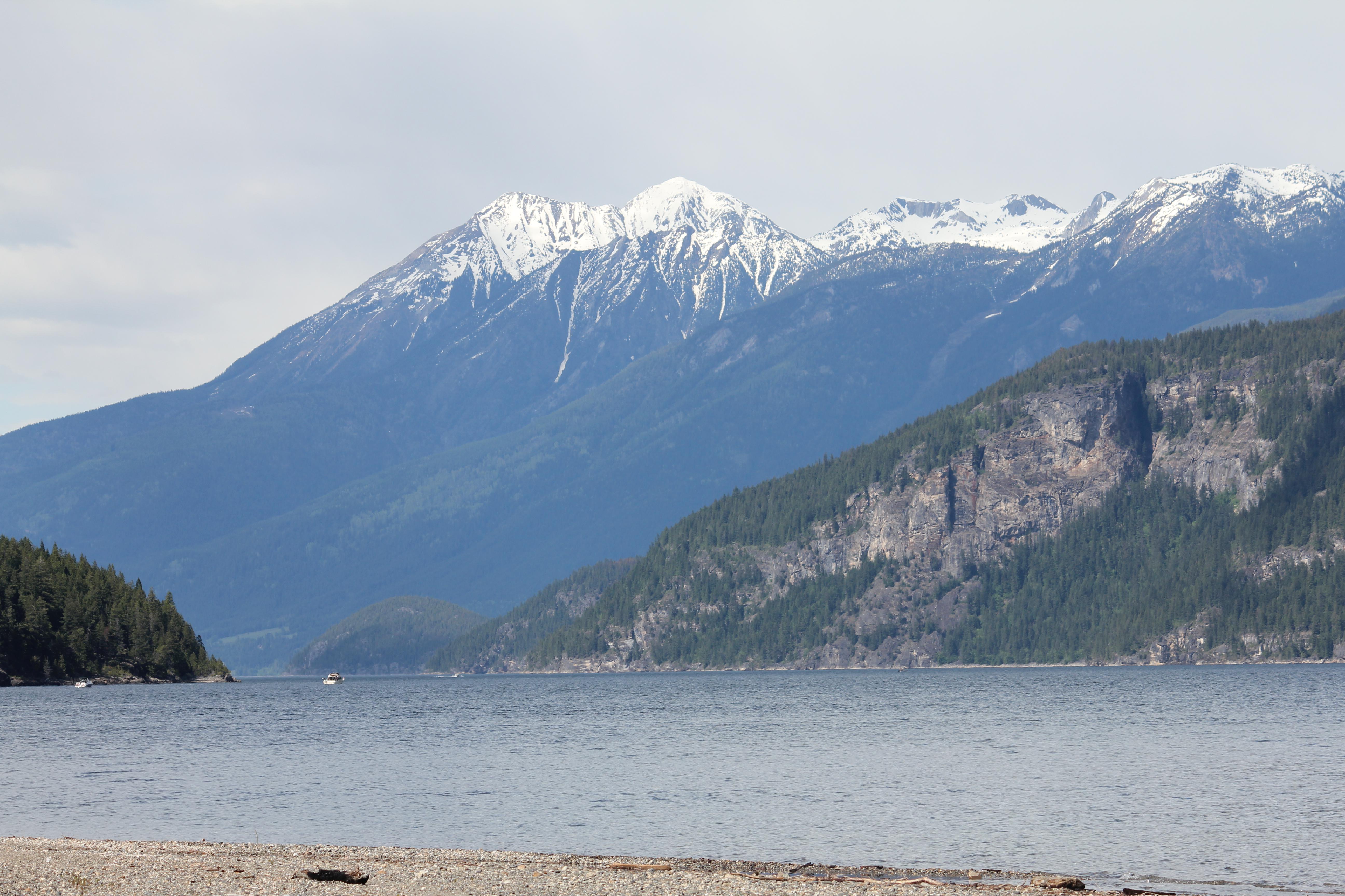 Kootenay Lake, BC, Canada [OC] [5184 × 3456] r/waterporn