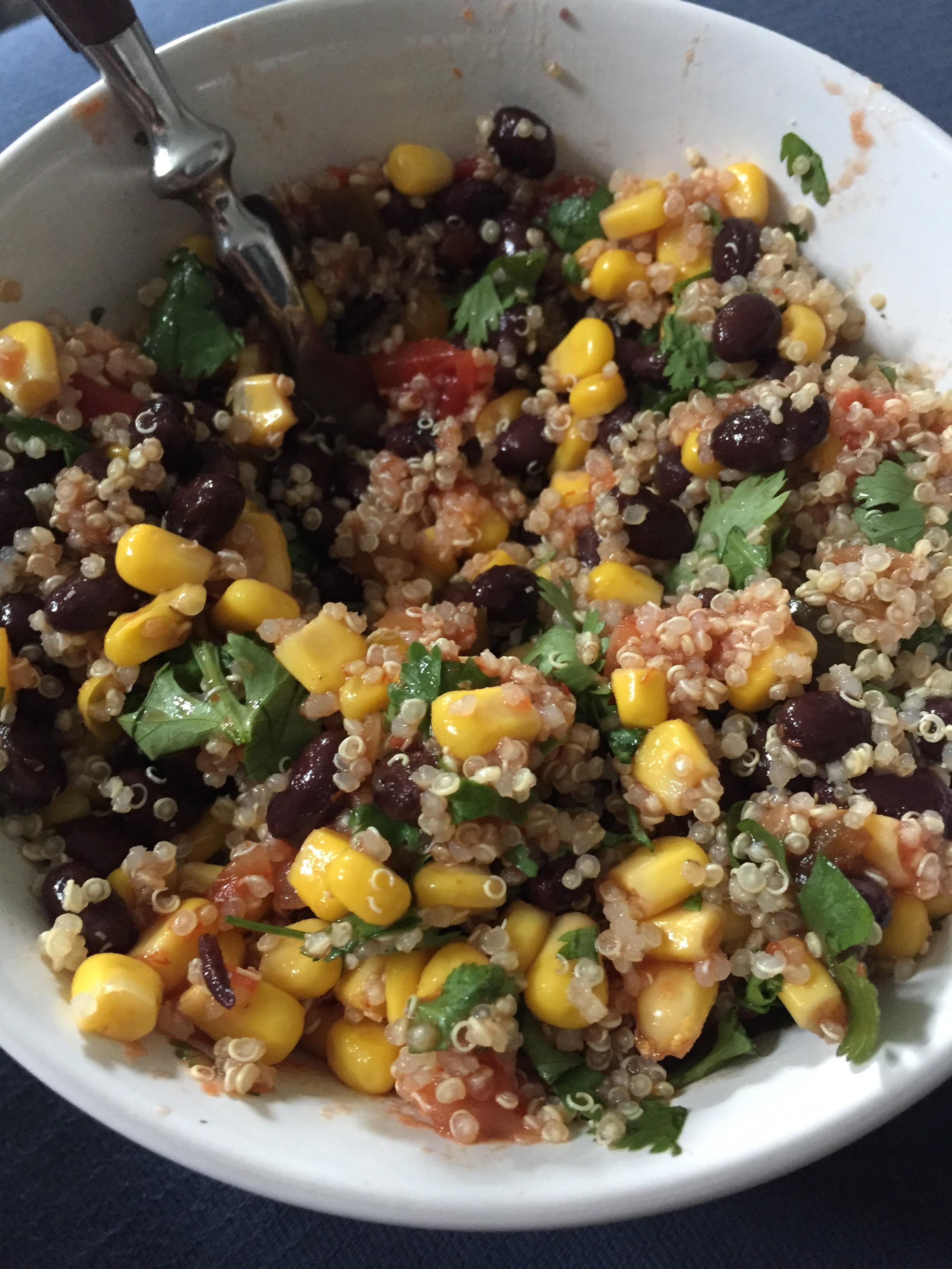 Mexican quinoa bowl for 455 calories! r/1200isplenty