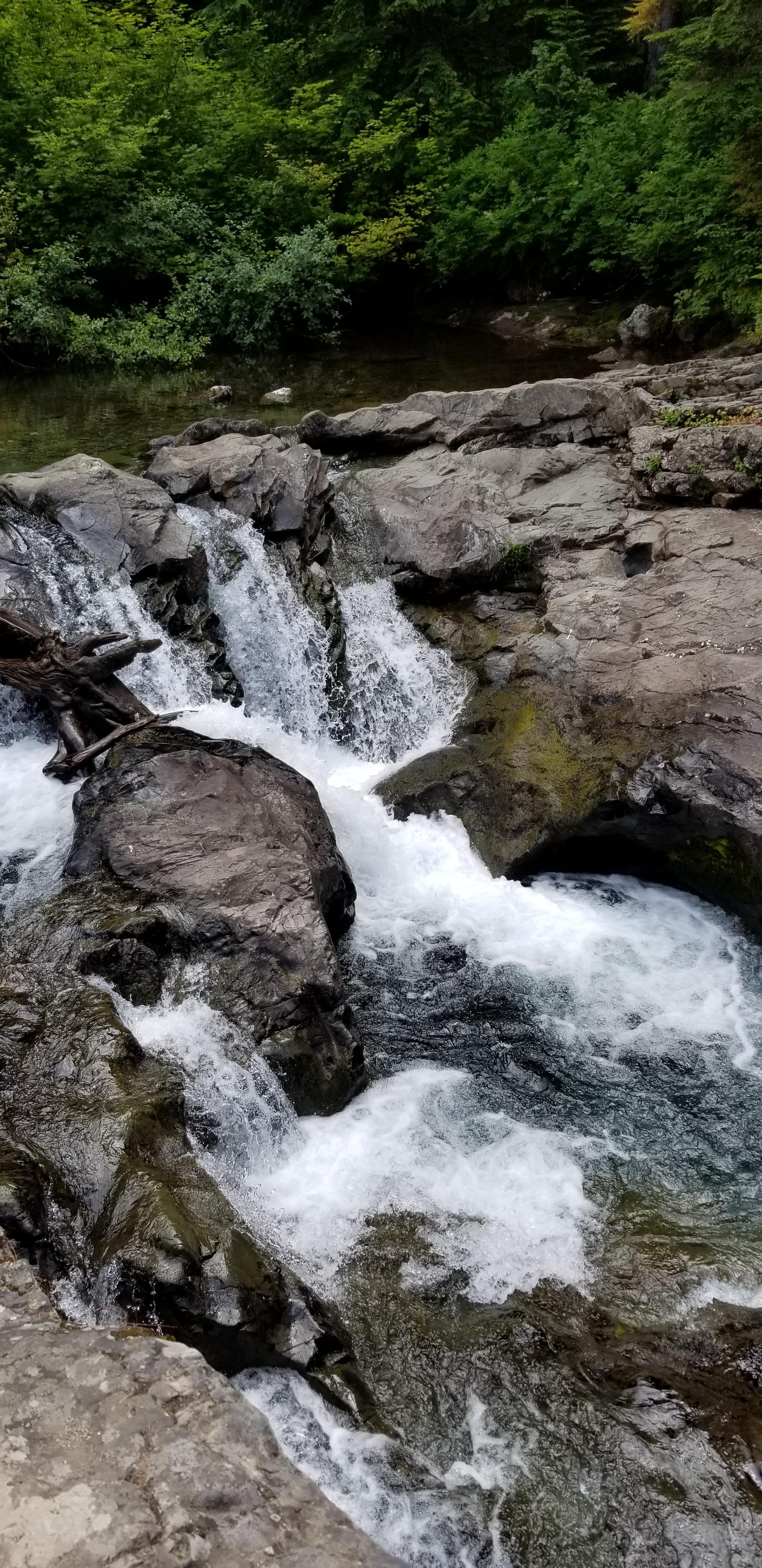 Box Canyon Creek, Washington, [OC], [1960x4032] r/waterporn