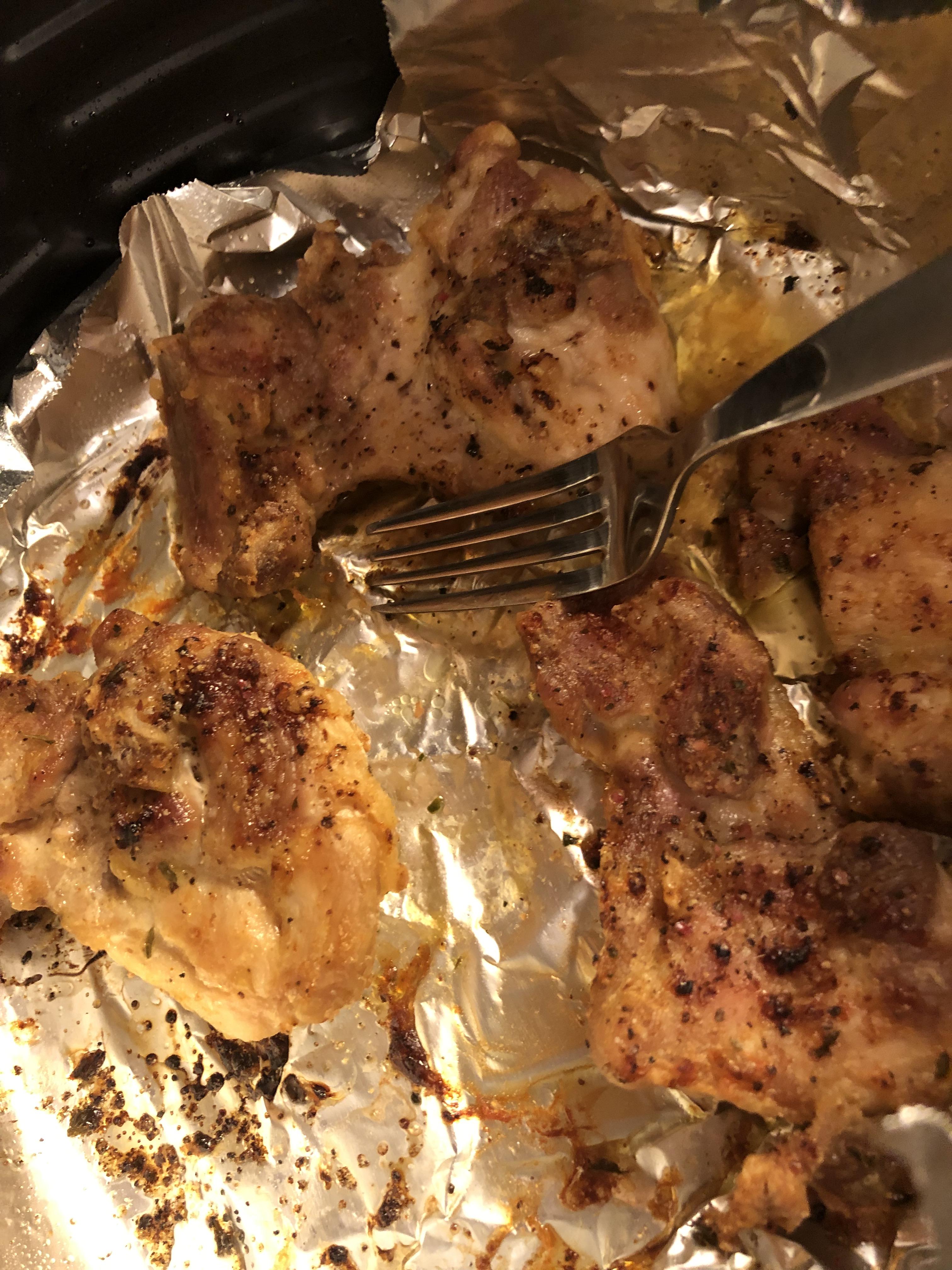Boneless skinless chicken thighs in the air fryer are to die for. Nice