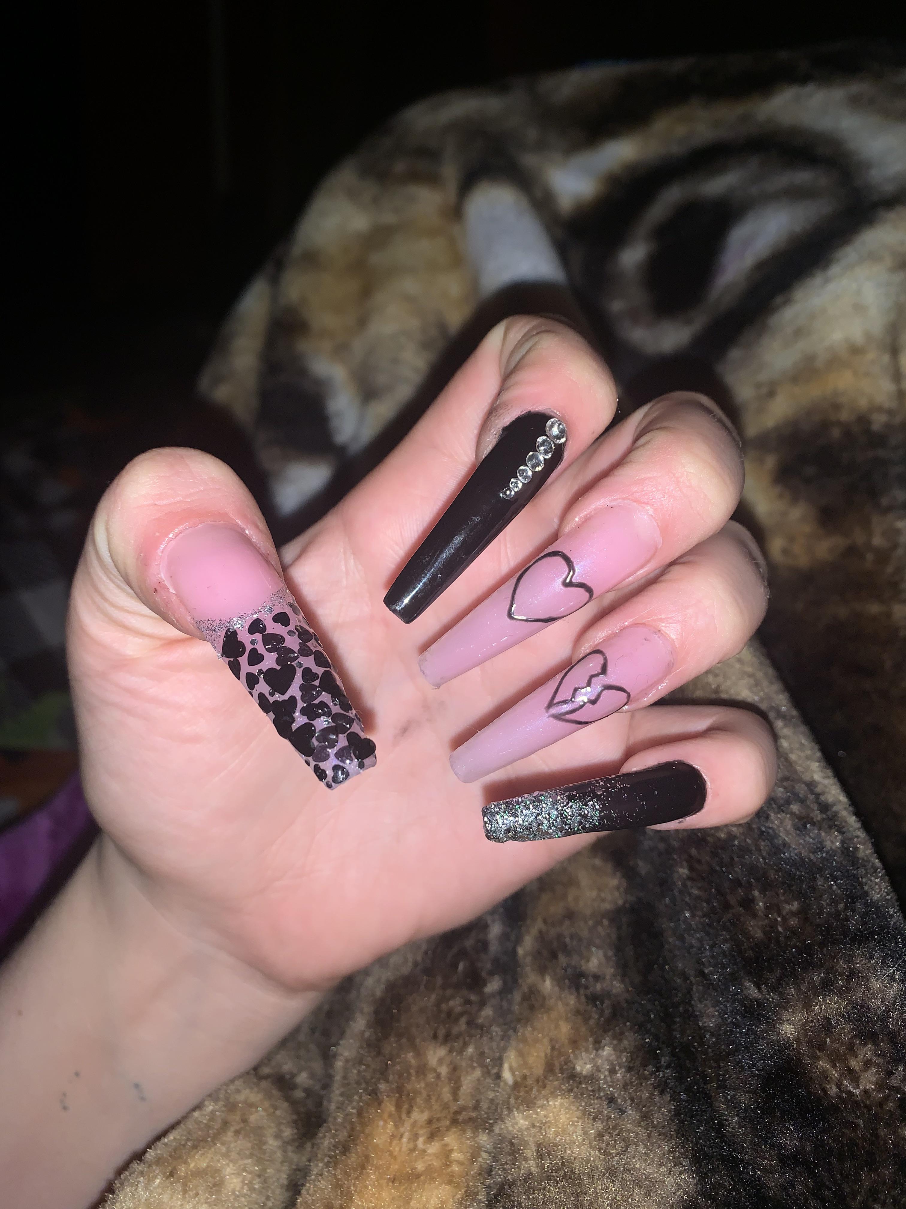 Messing around with nail art how do you guys get extremely fine lines