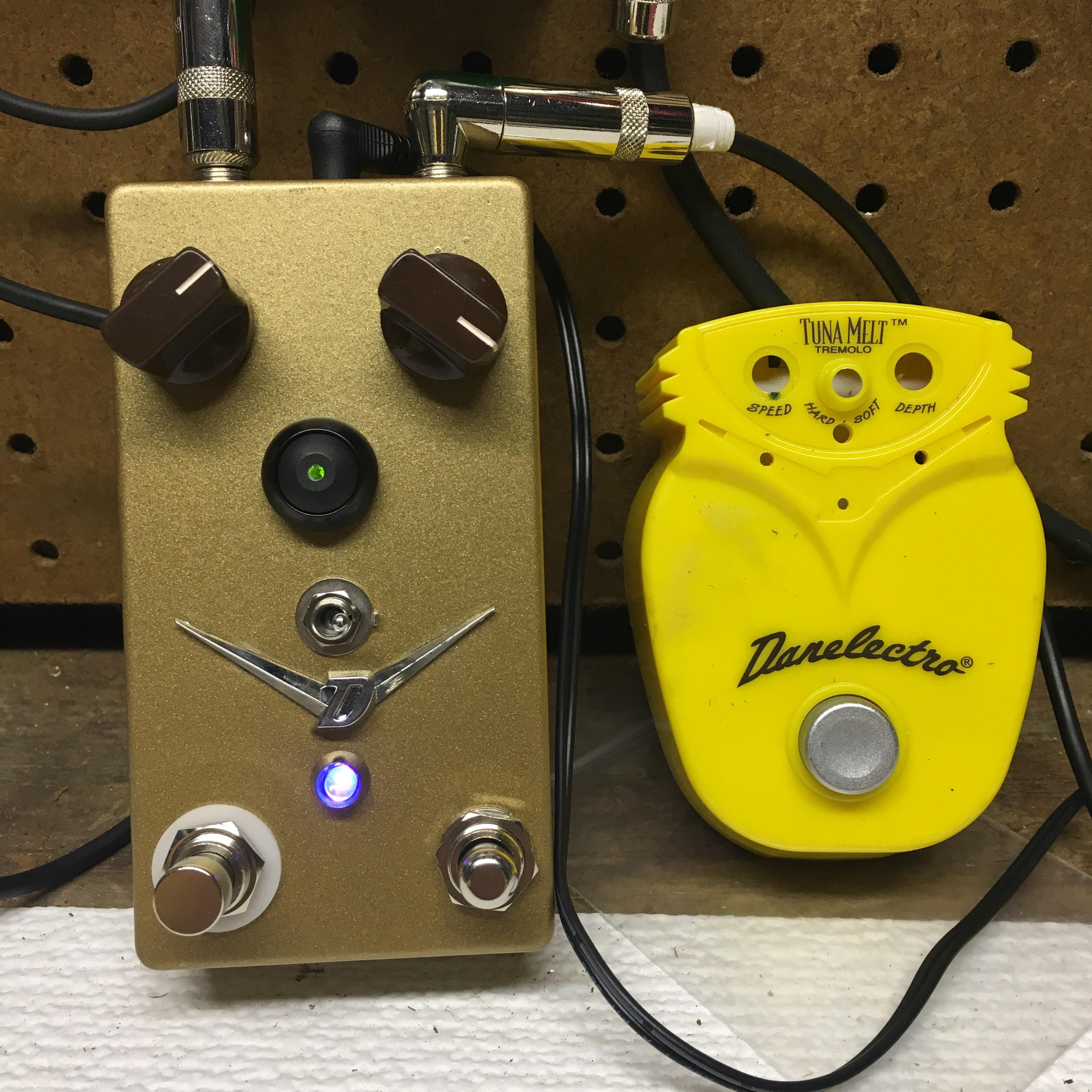 Danelectro Tuna Melt rehouse (desc in comments) r/diypedals