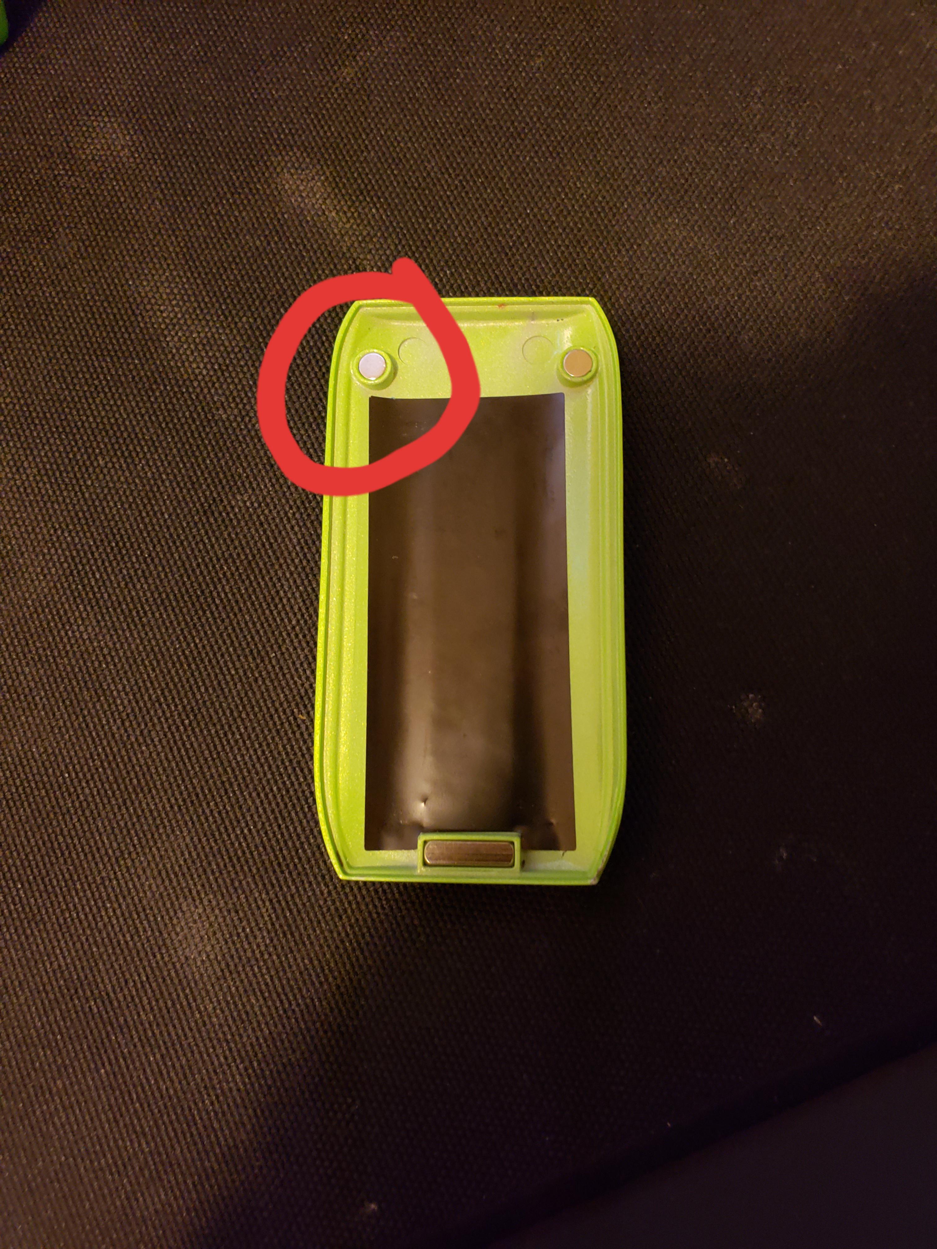 Dropped my vape last week, one of the for the battery case fell
