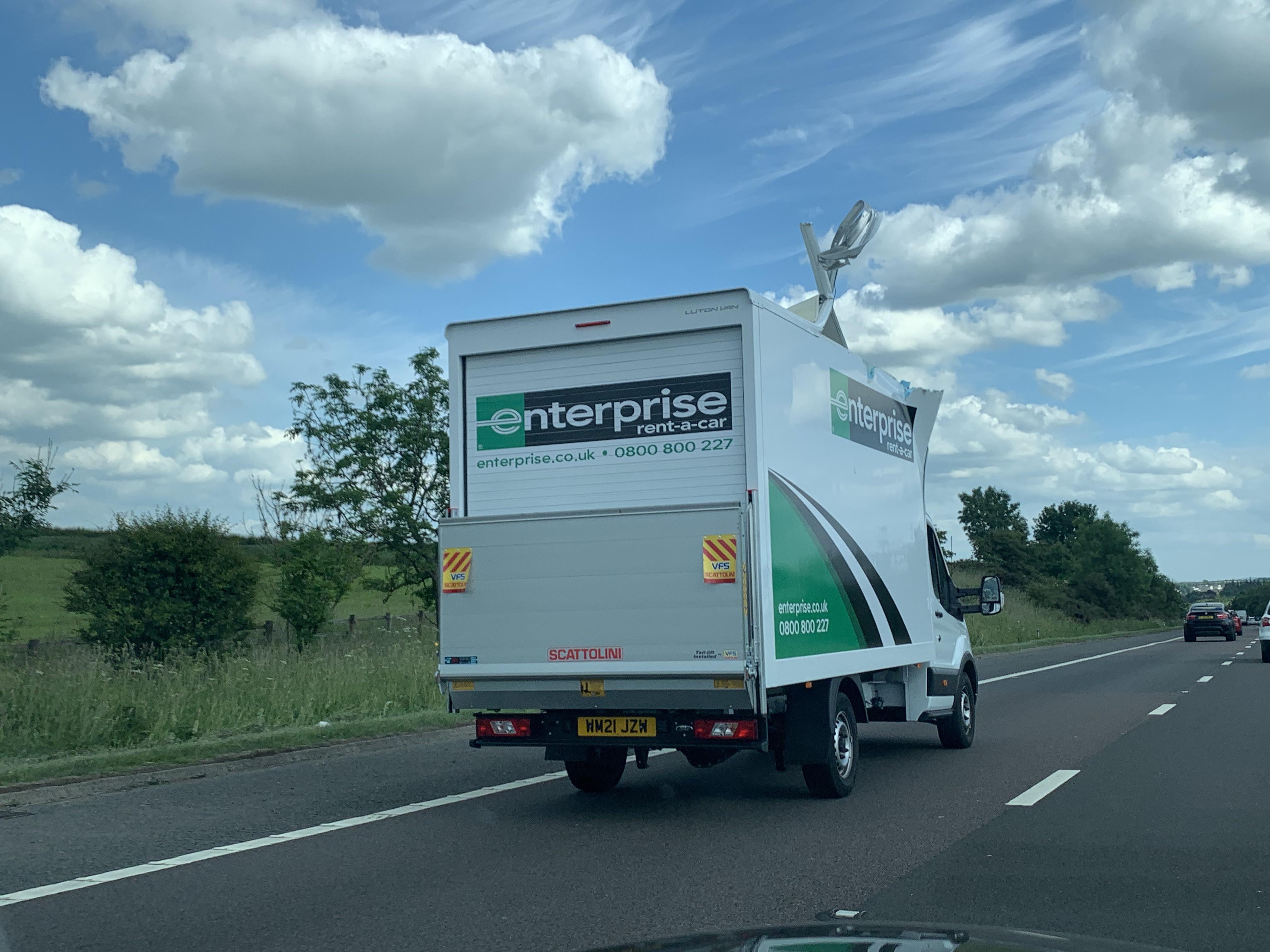 They aren’t getting their deposit back! r/IdiotsInCars