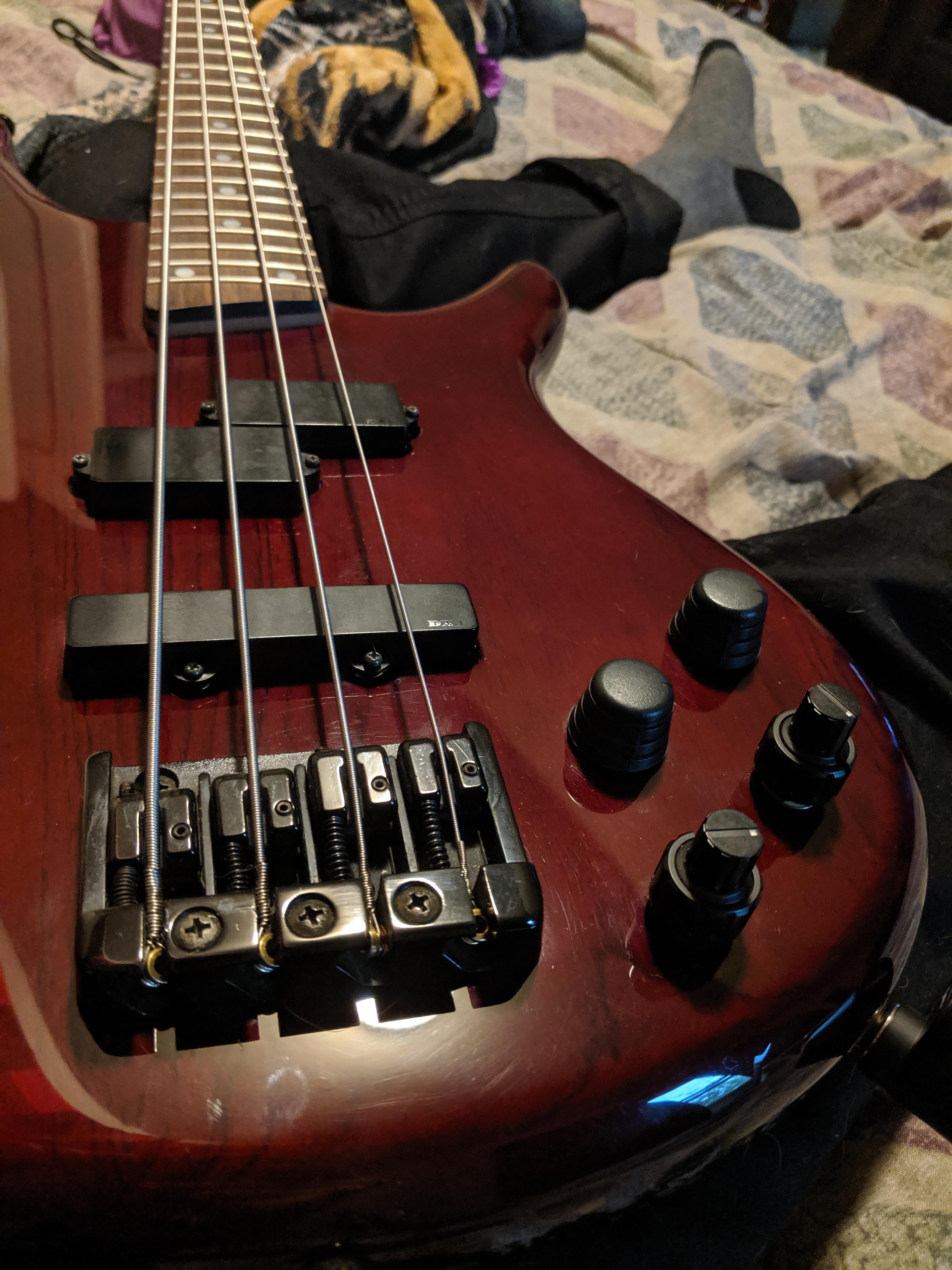 Anybody know what all these knobs control? r/Ibanez